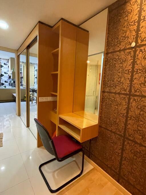 Private Jacuzzi Luxury Suite at KL City 184