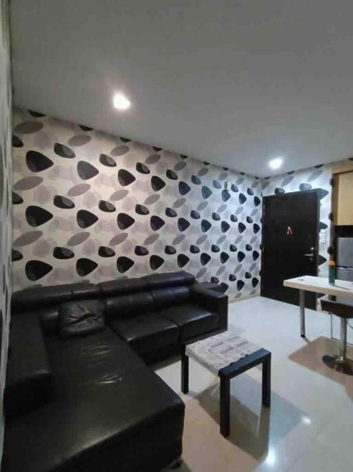 Private Jacuzzi Luxury Suite at KL City 184