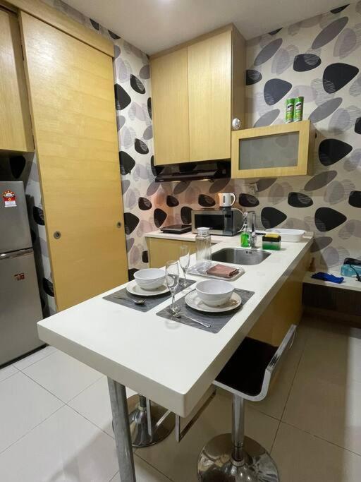 Private Jacuzzi Luxury Suite at KL City 184