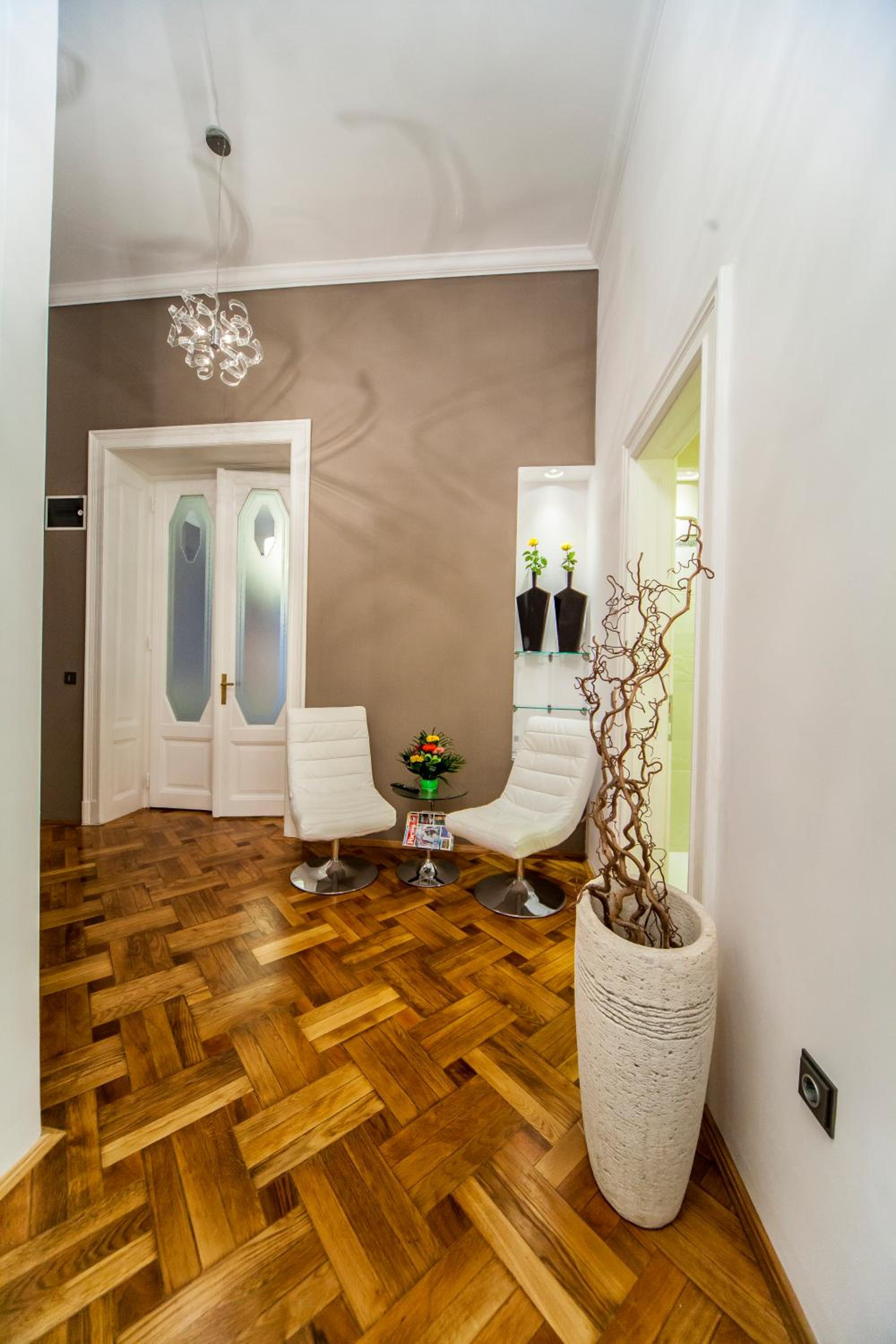 Matei Corvin Deluxe Apartment