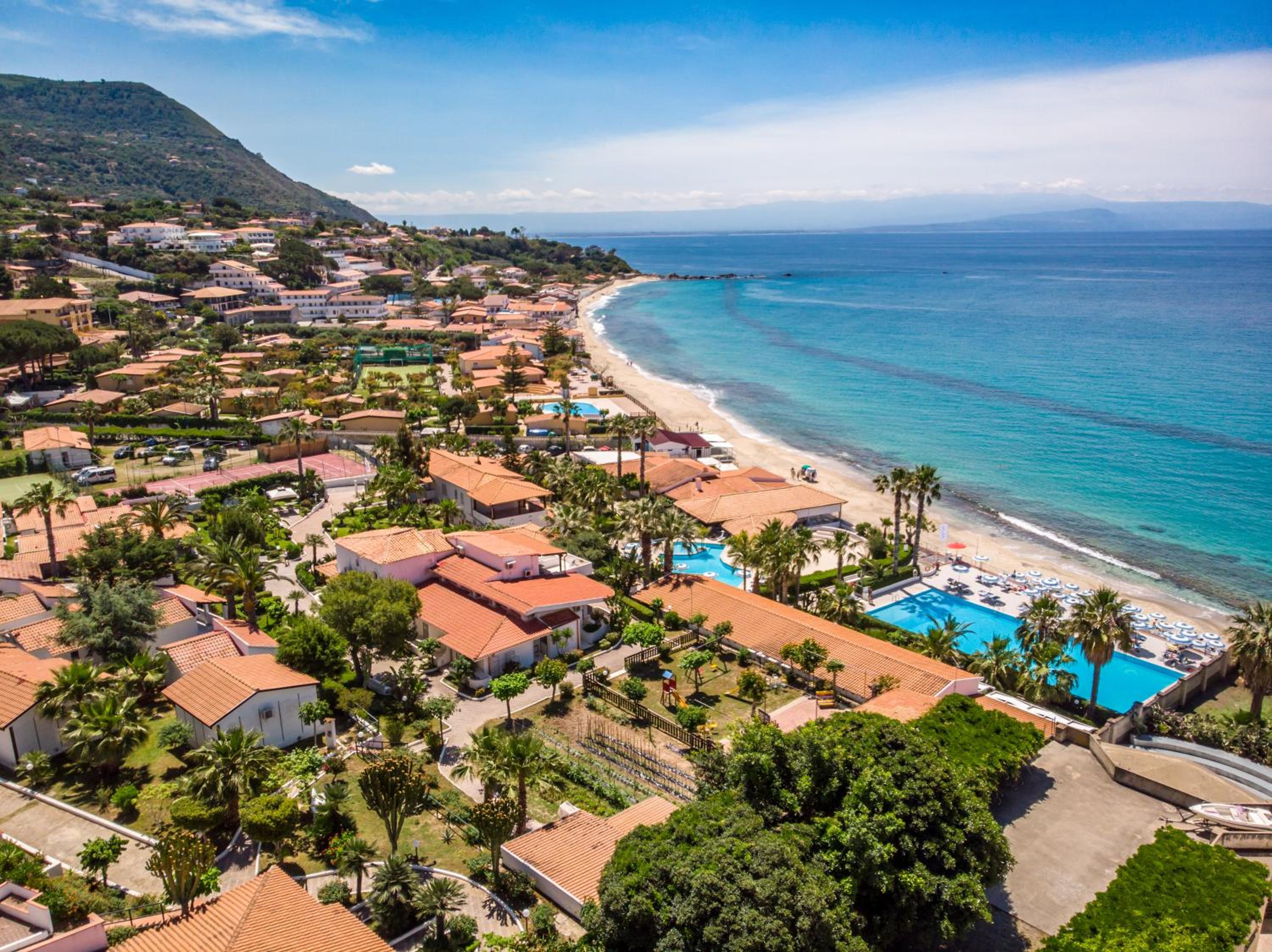 Hotel Villaggio Baia D'Ercole - Image 1