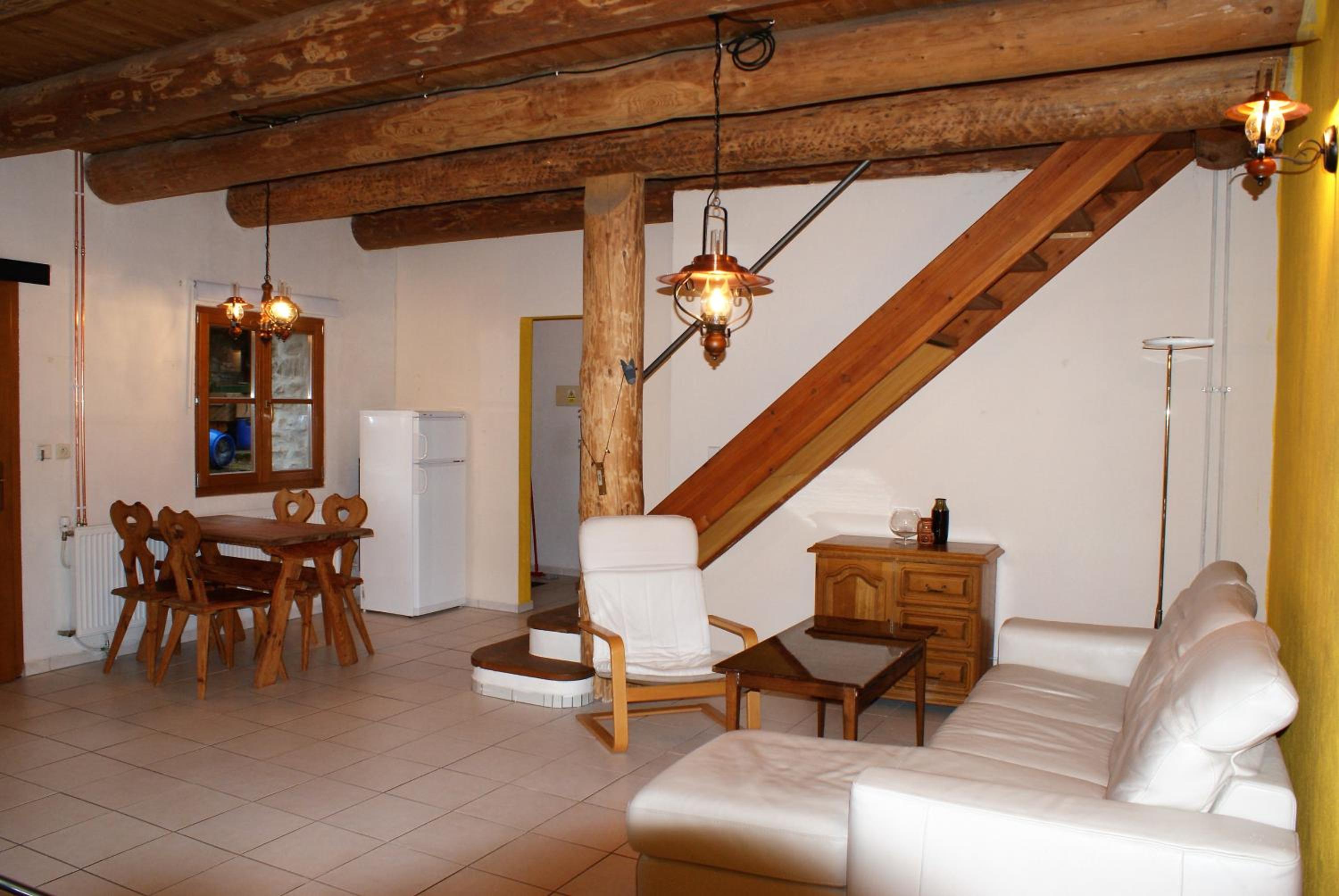 Rustikale und grosszügige Ferienwohnung