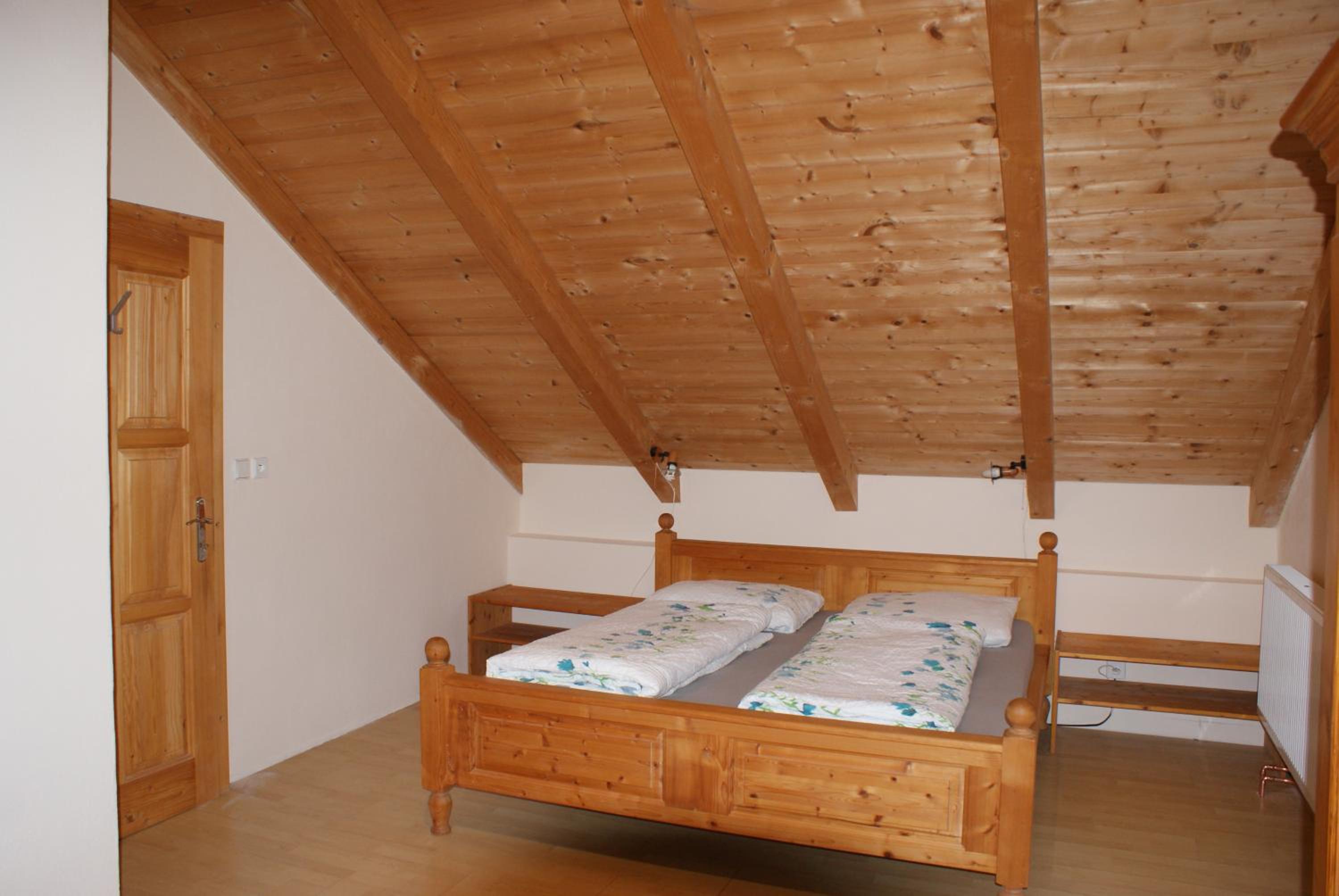 Rustikale und grosszügige Ferienwohnung