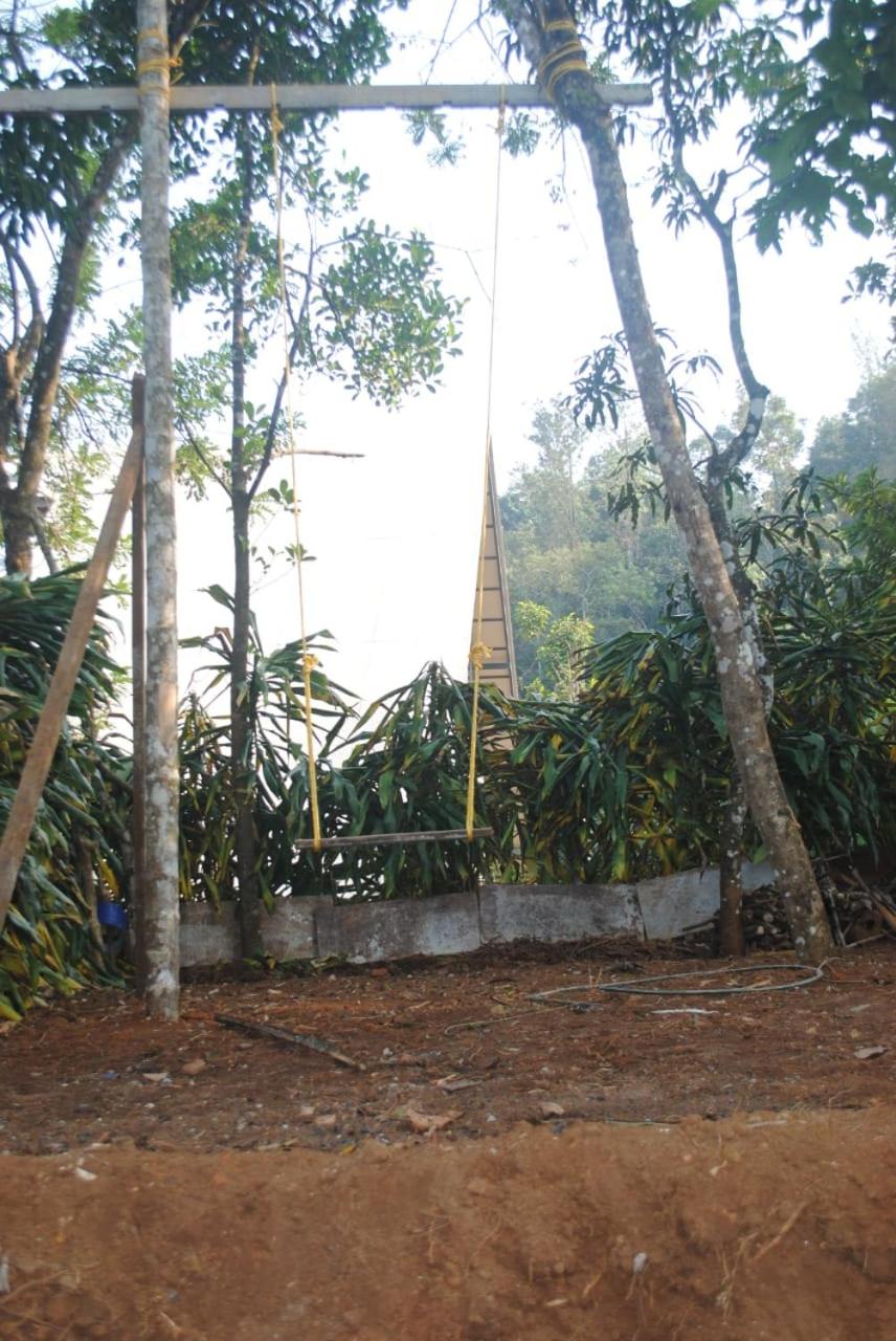 Cascade Holiday Villa