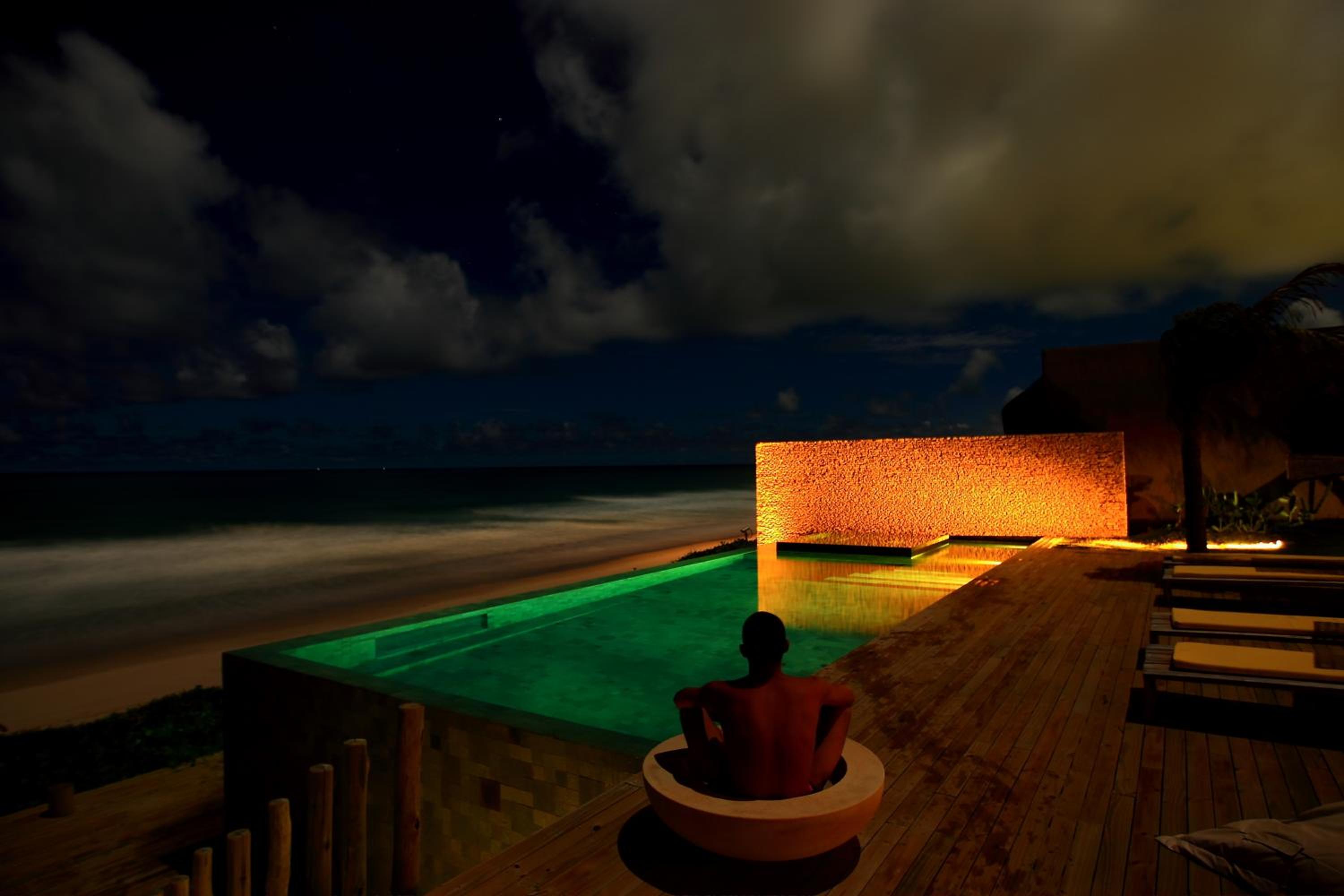 Kenoa Exclusive Beach Spa & Resort