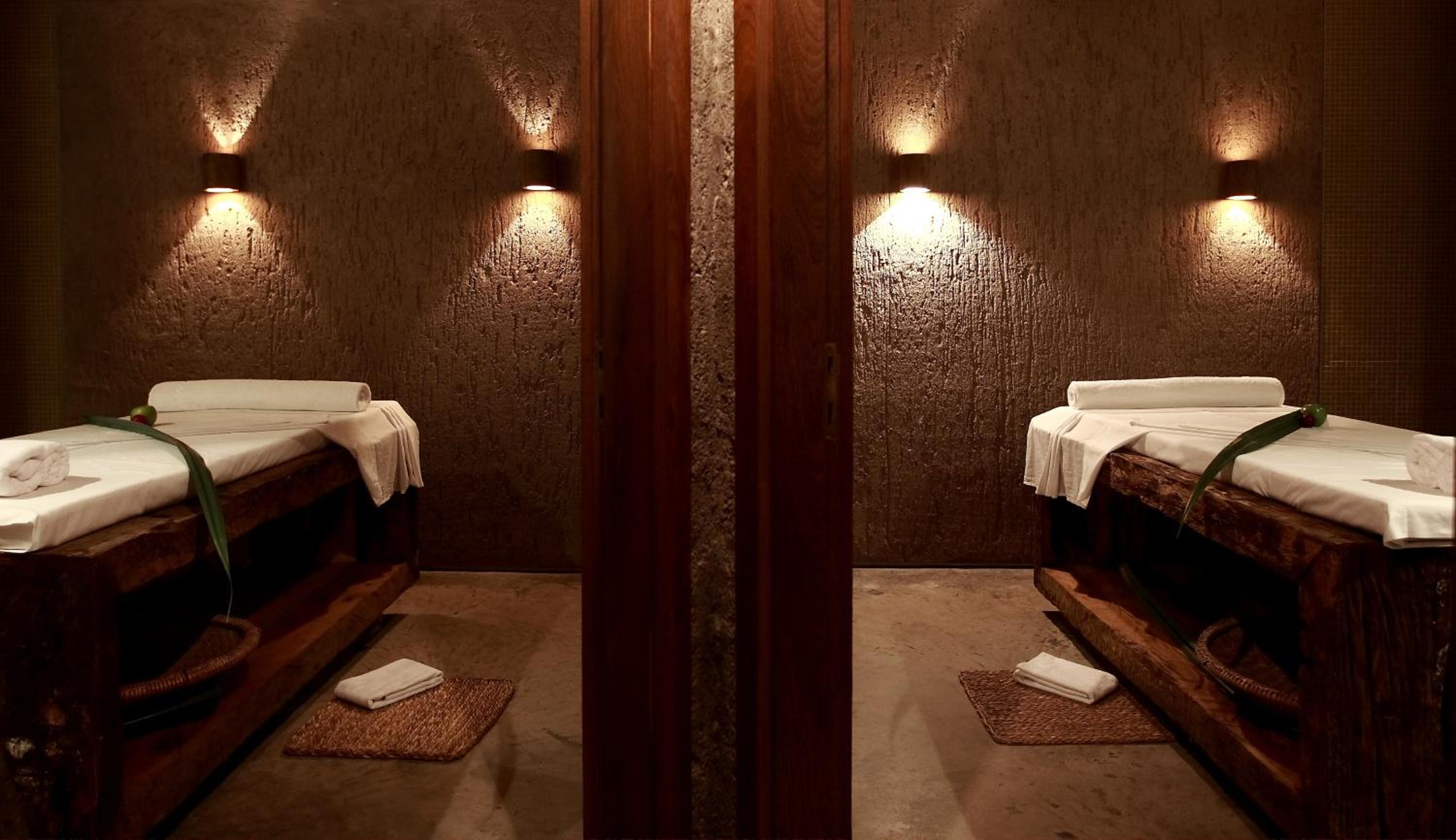 Kenoa Exclusive Beach Spa & Resort