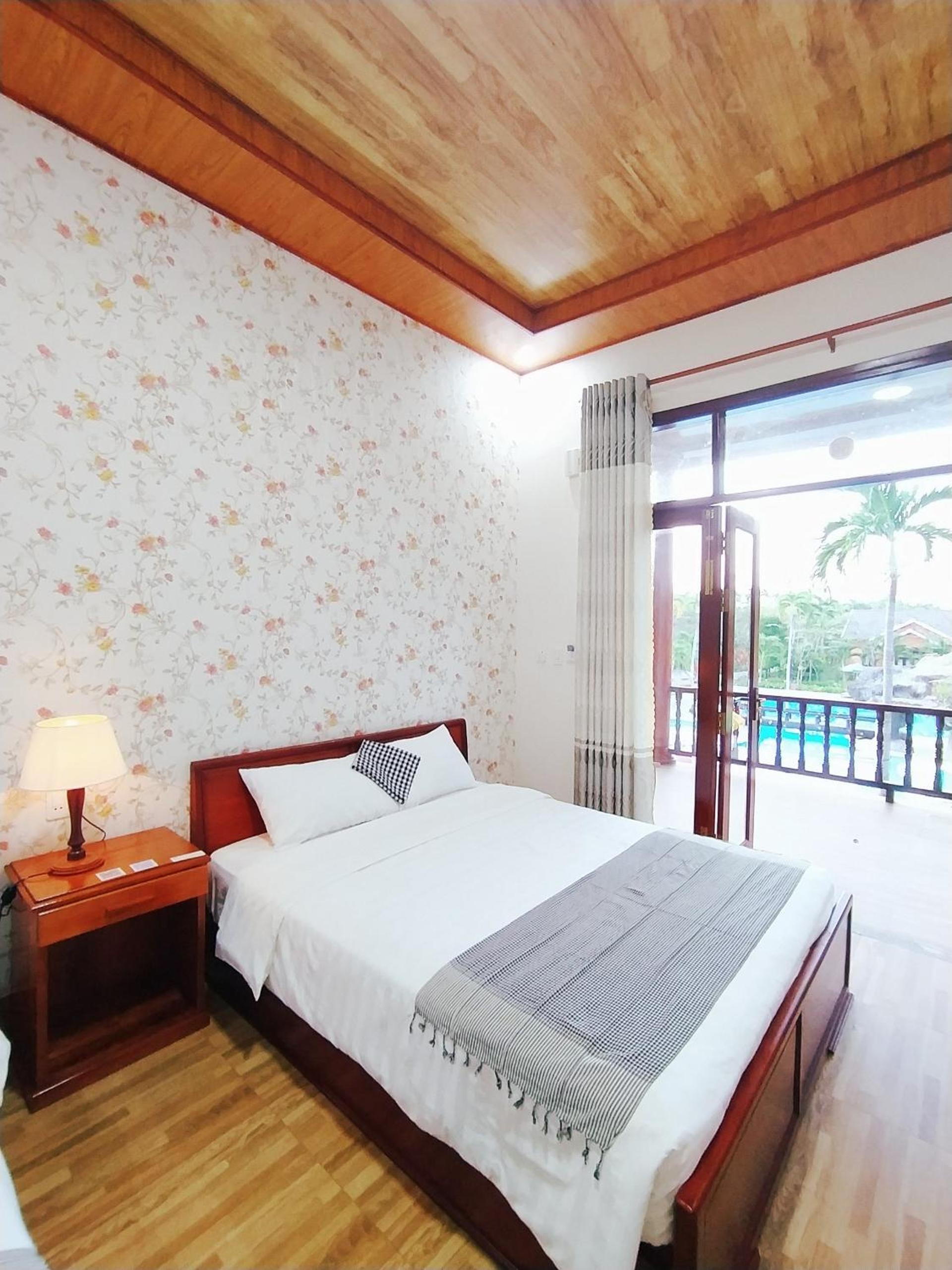 Mỹ Khánh Resort