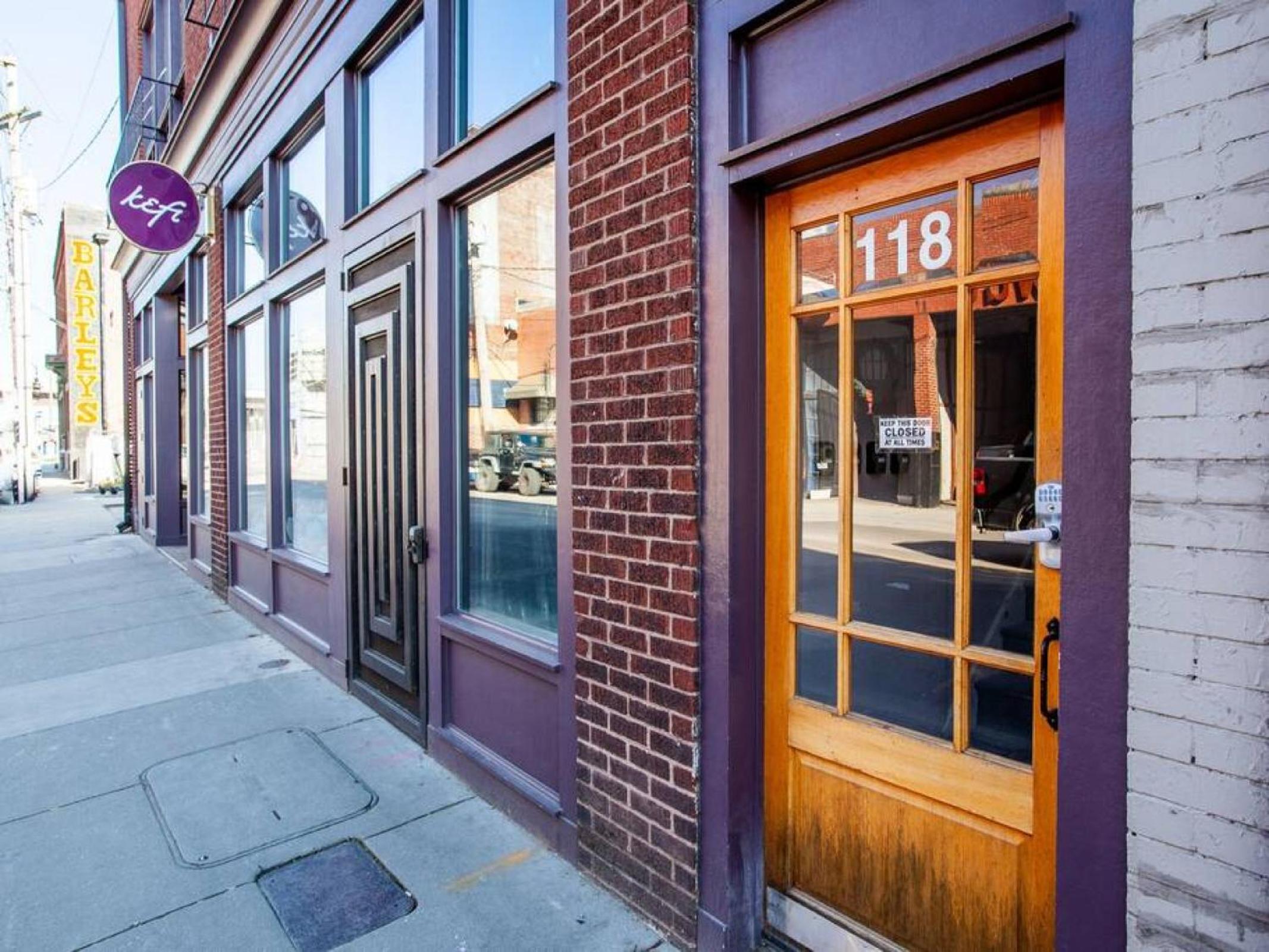 Modern Old City Loft - Downtown Knoxville