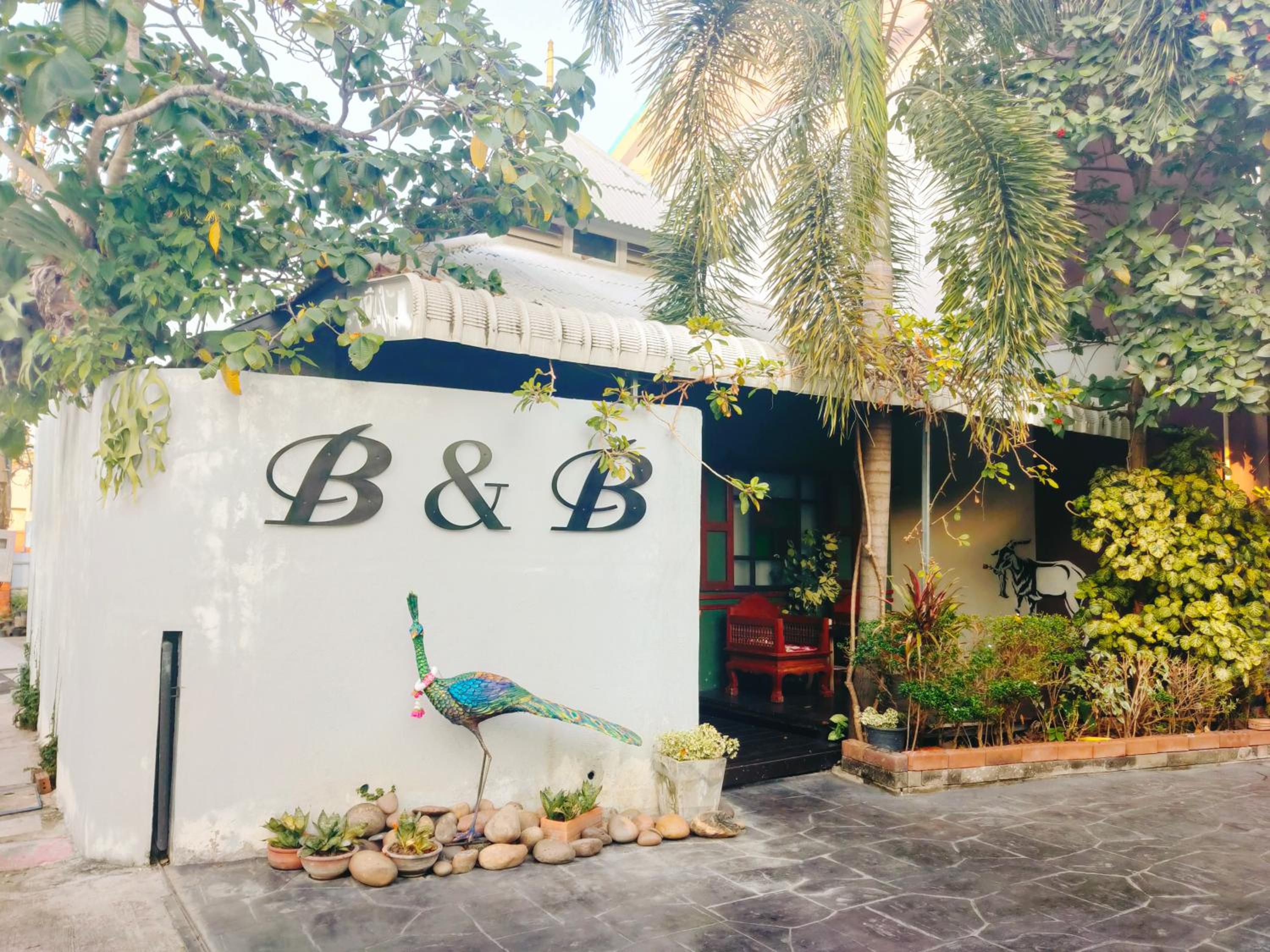 Baan Jaru