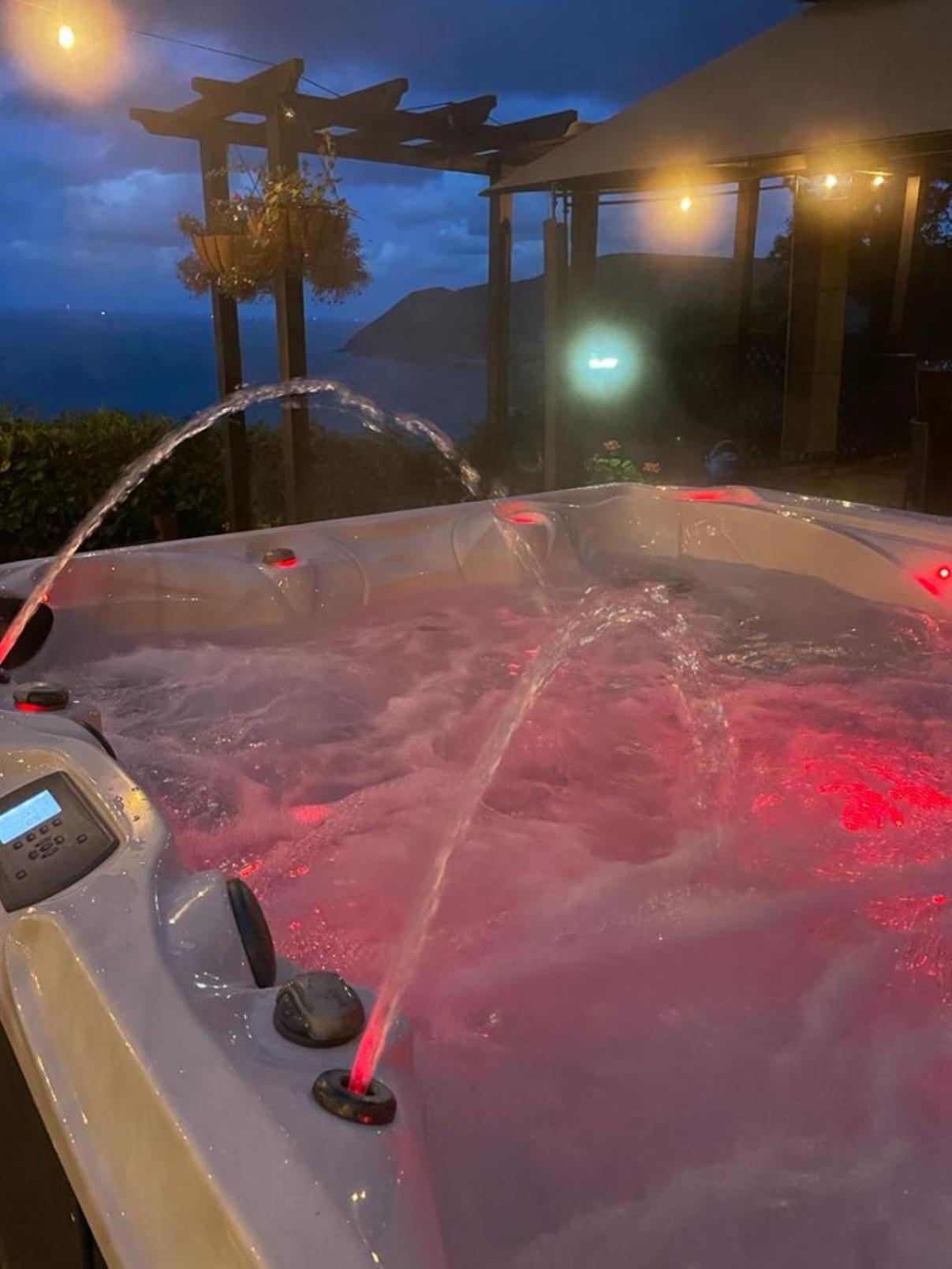 Jacuzzi
