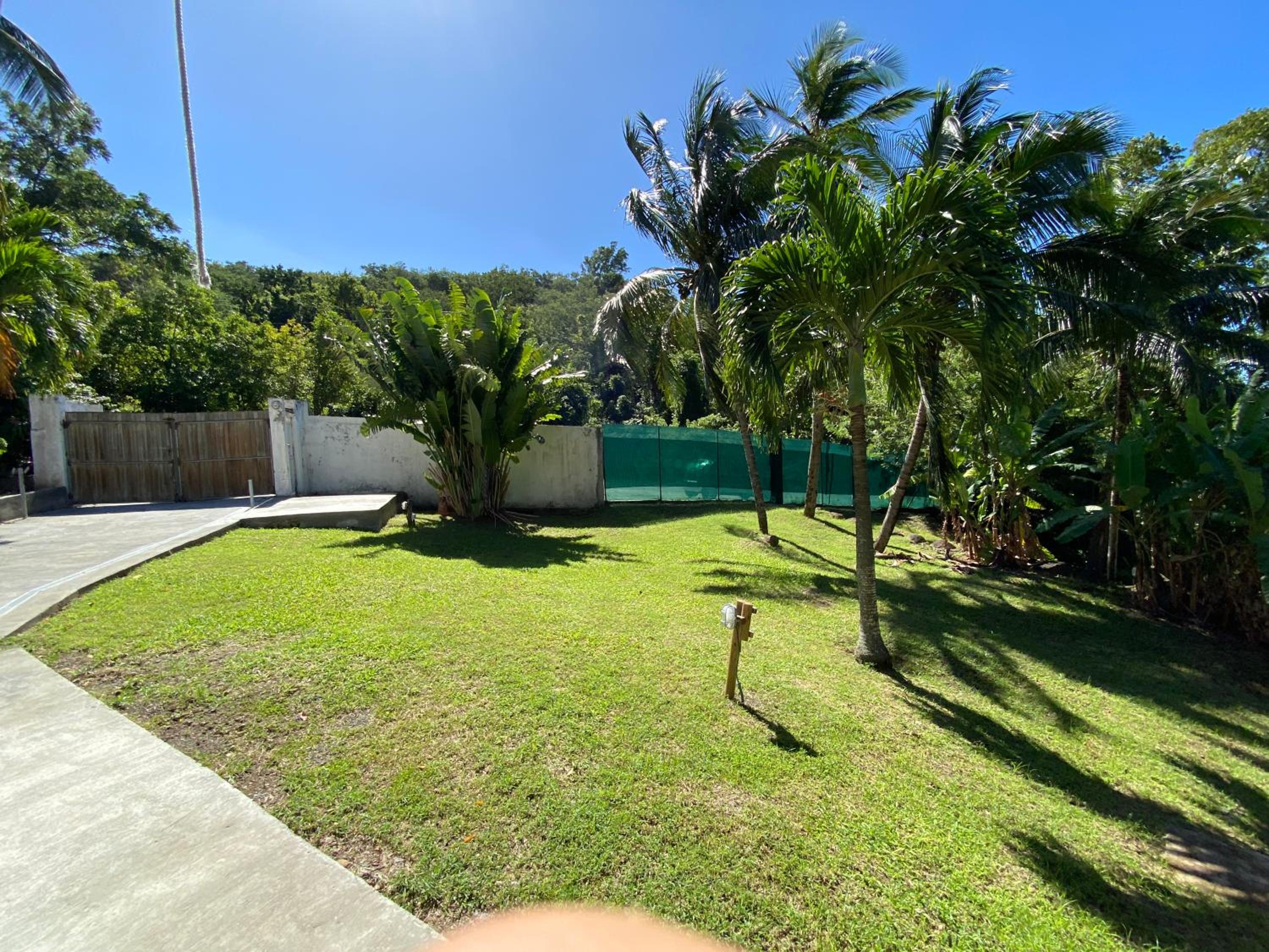 Coco-Mango Apt C view 5