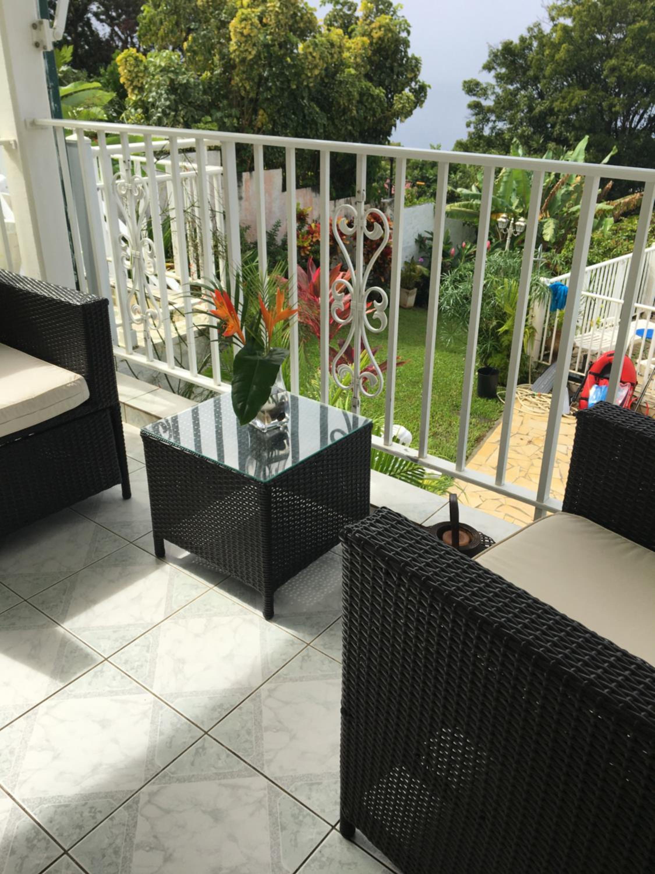 La Nicotoria Apartments view 4