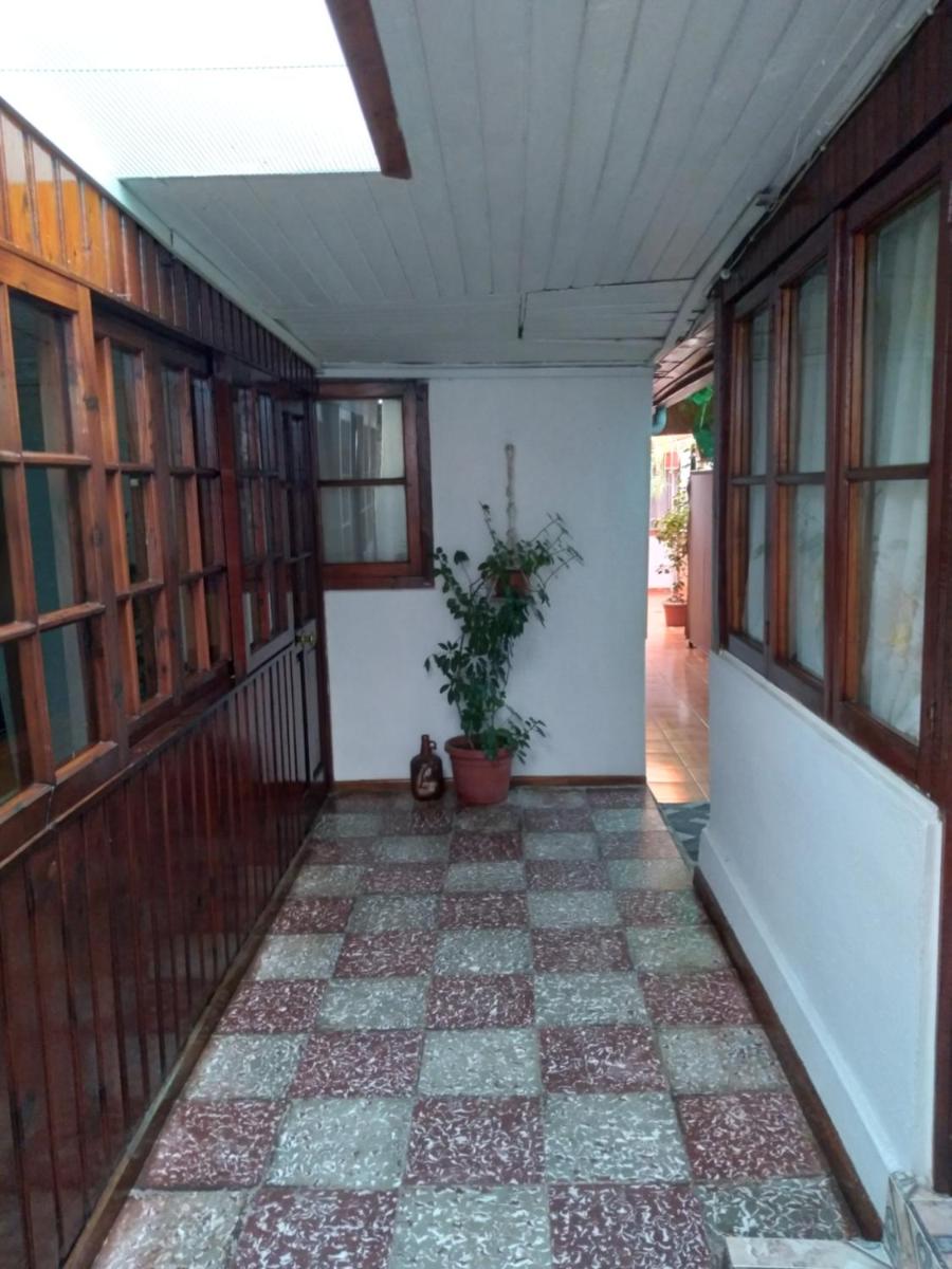 Photo 33