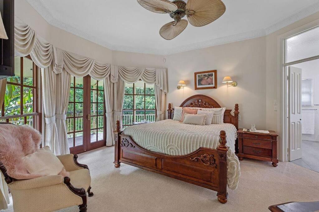Grand Queenslander for Large Groups 5 mins to Maleny and Montville