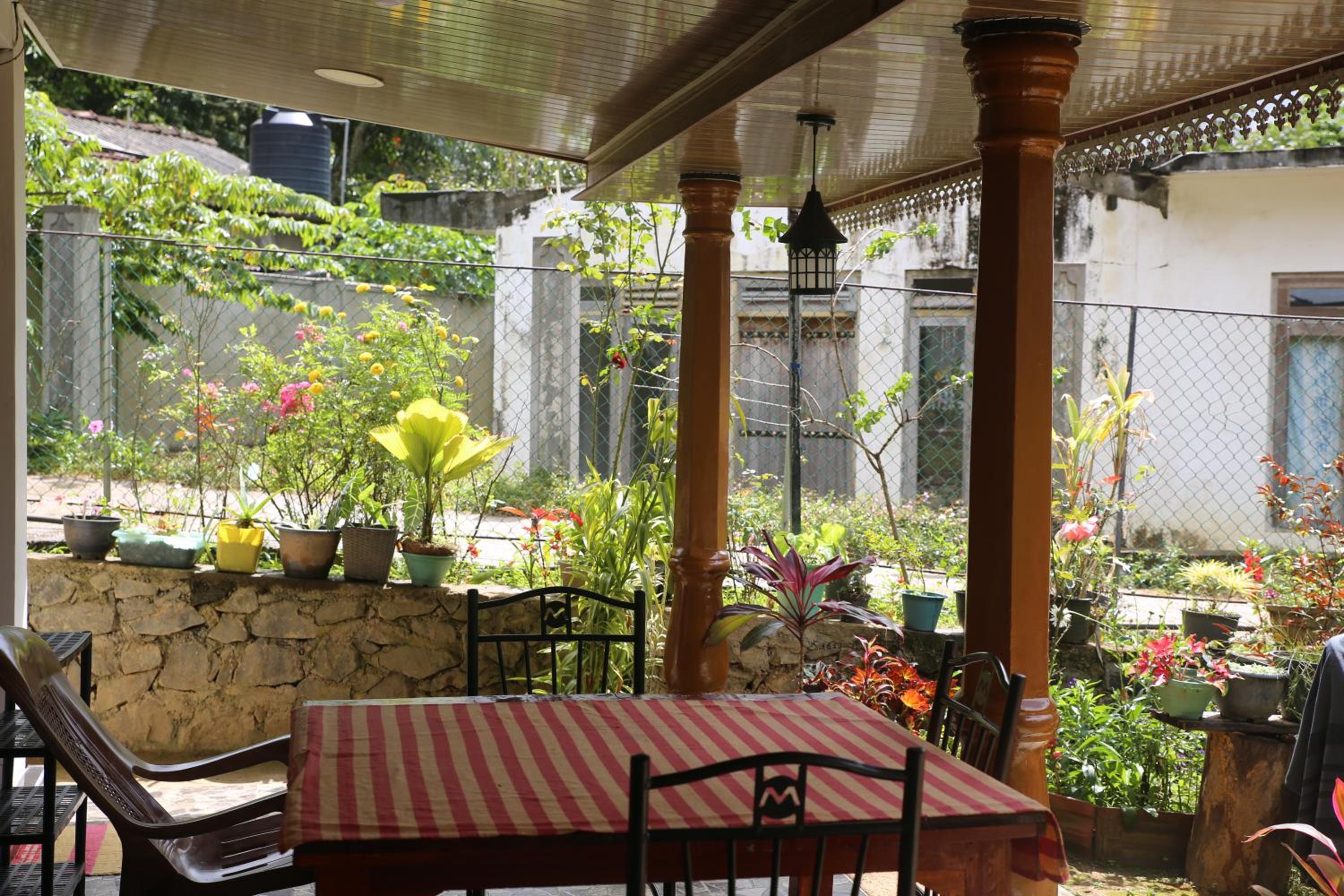 Cinnamon Homestay ella
