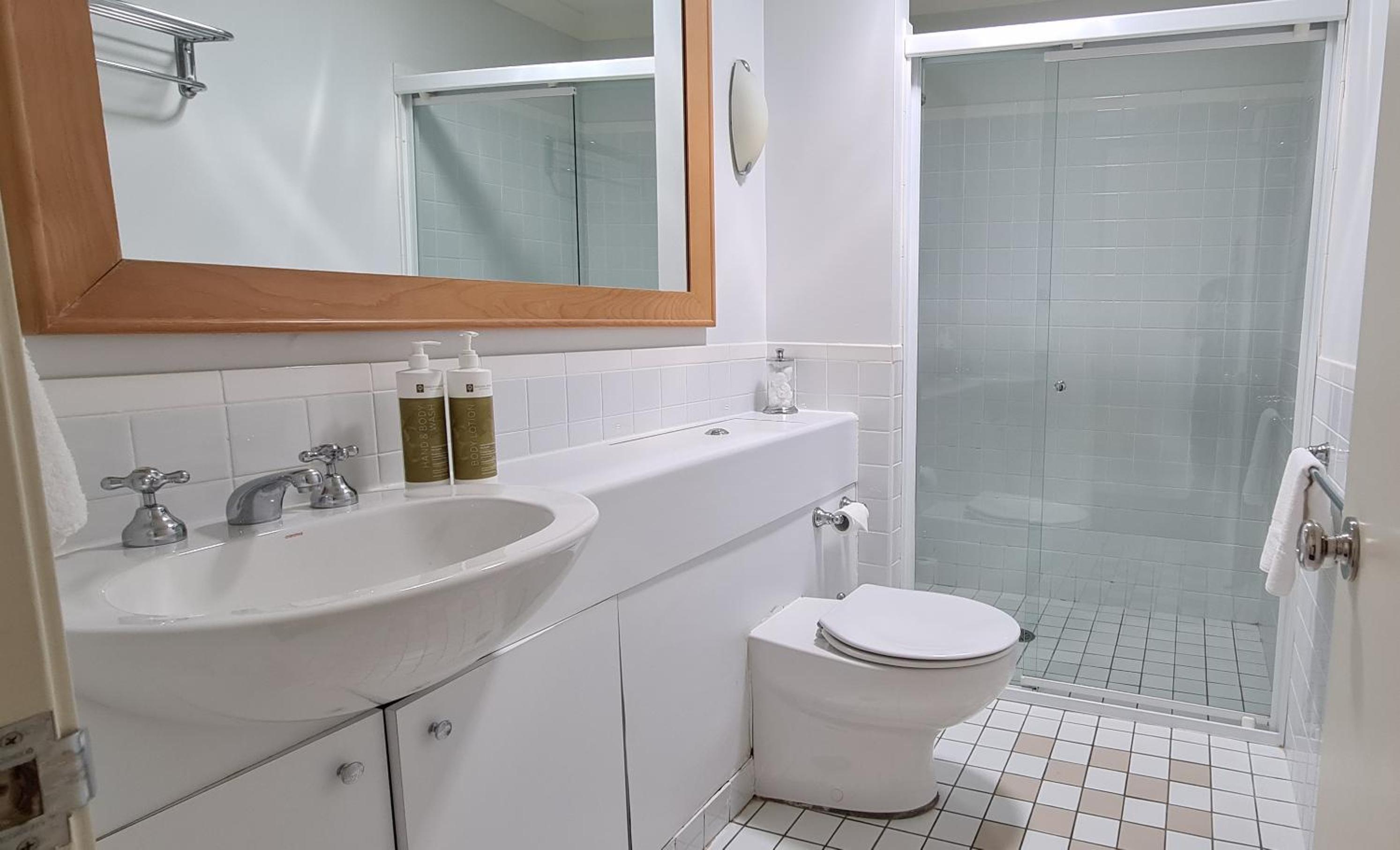 VILLA DION - 3 Bedrooms situated in Cypress Lakes Resort
