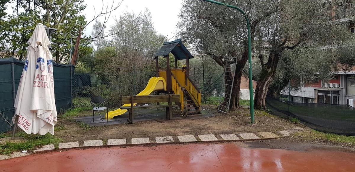 A dieci minuti dal centro - accogliente spazioso view 3