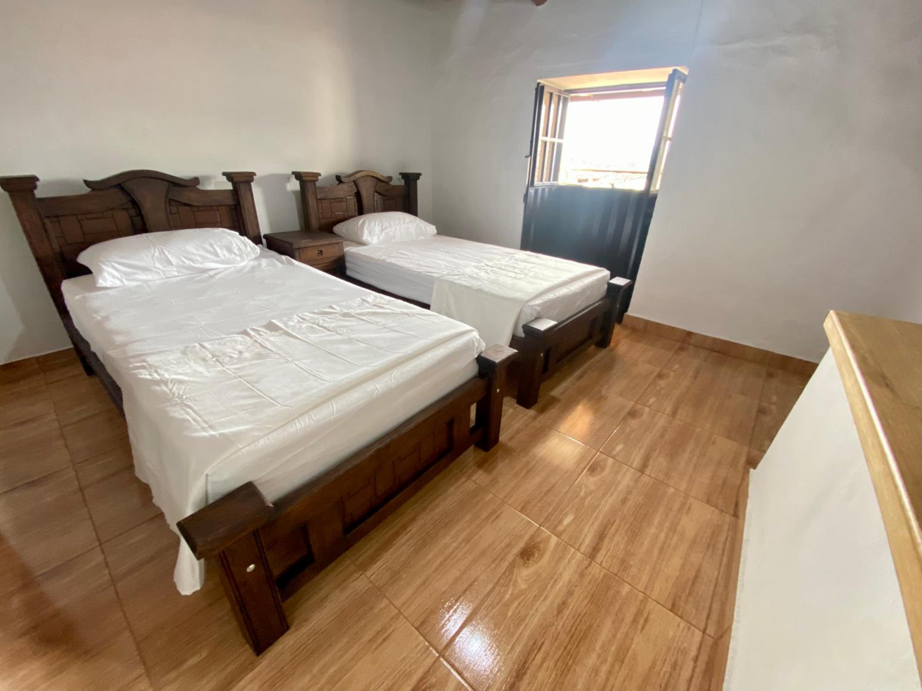 Casa rústica con terraza, en el corazón del pueblo