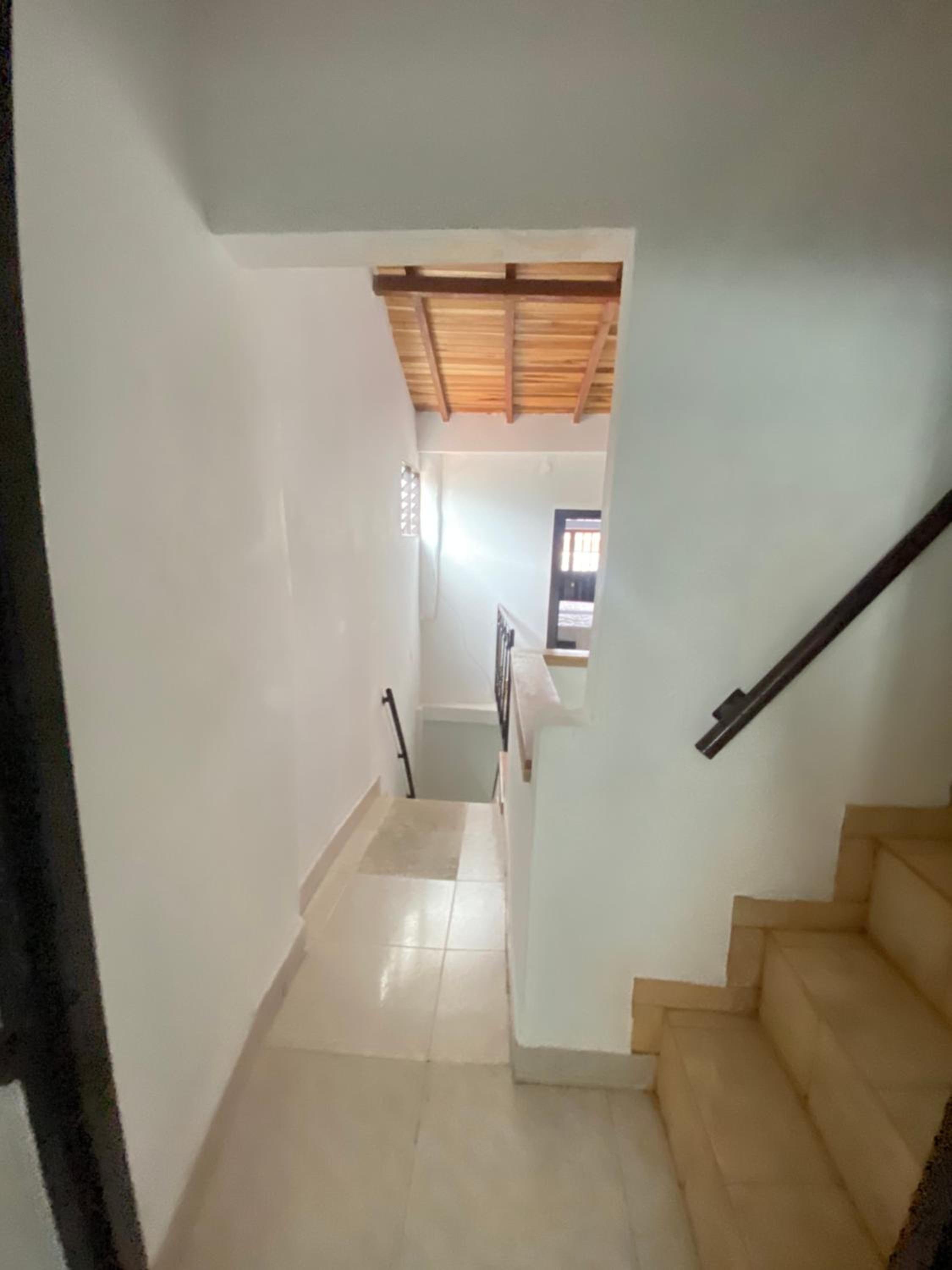 Casa rústica con terraza, en el corazón del pueblo