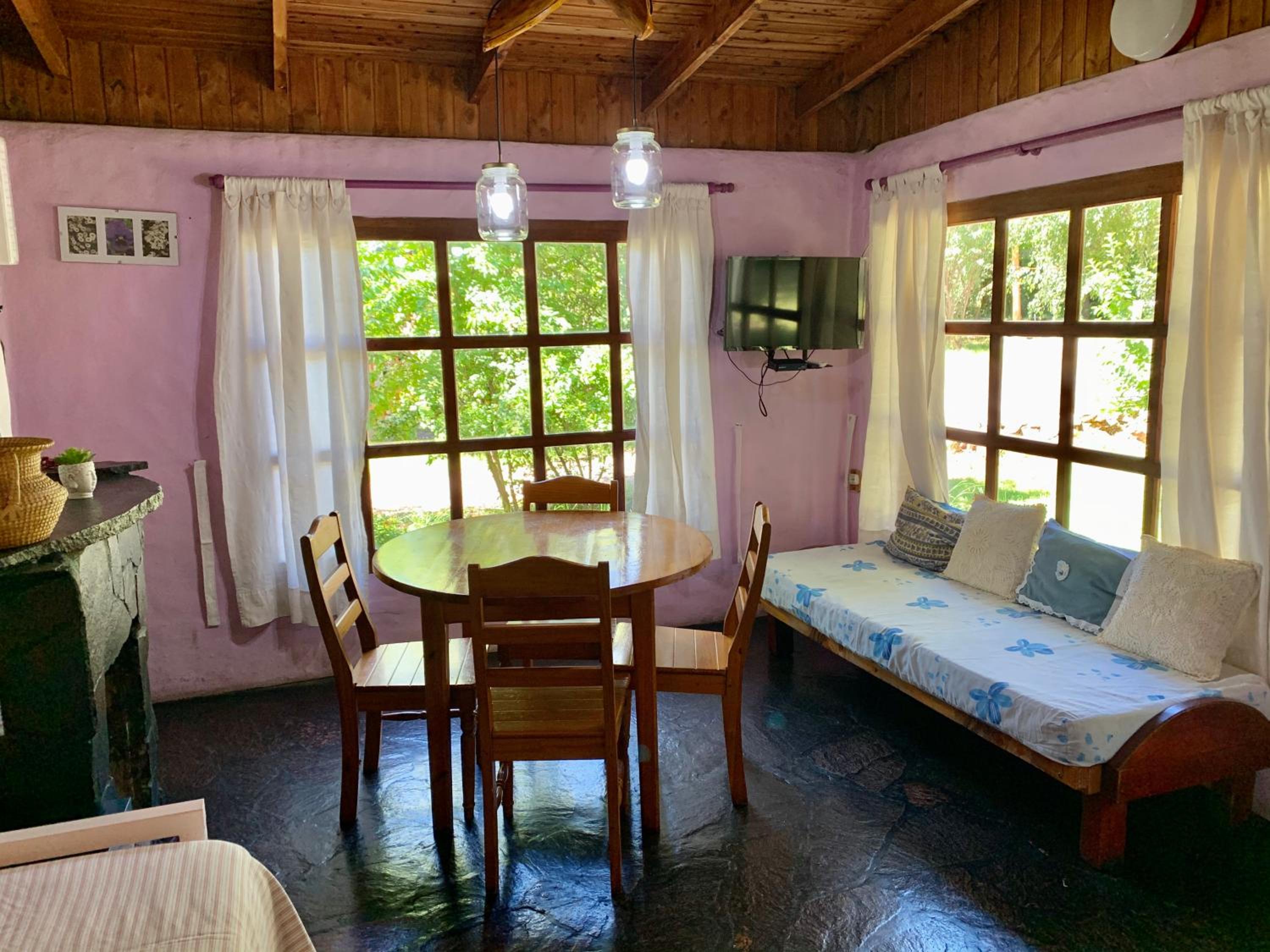 Cabañas del Faldeo Titos
