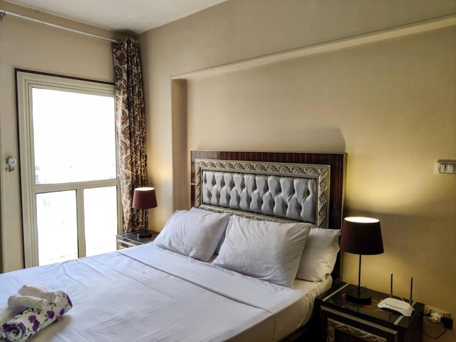 Newly furnished apartment for a family in Cairo