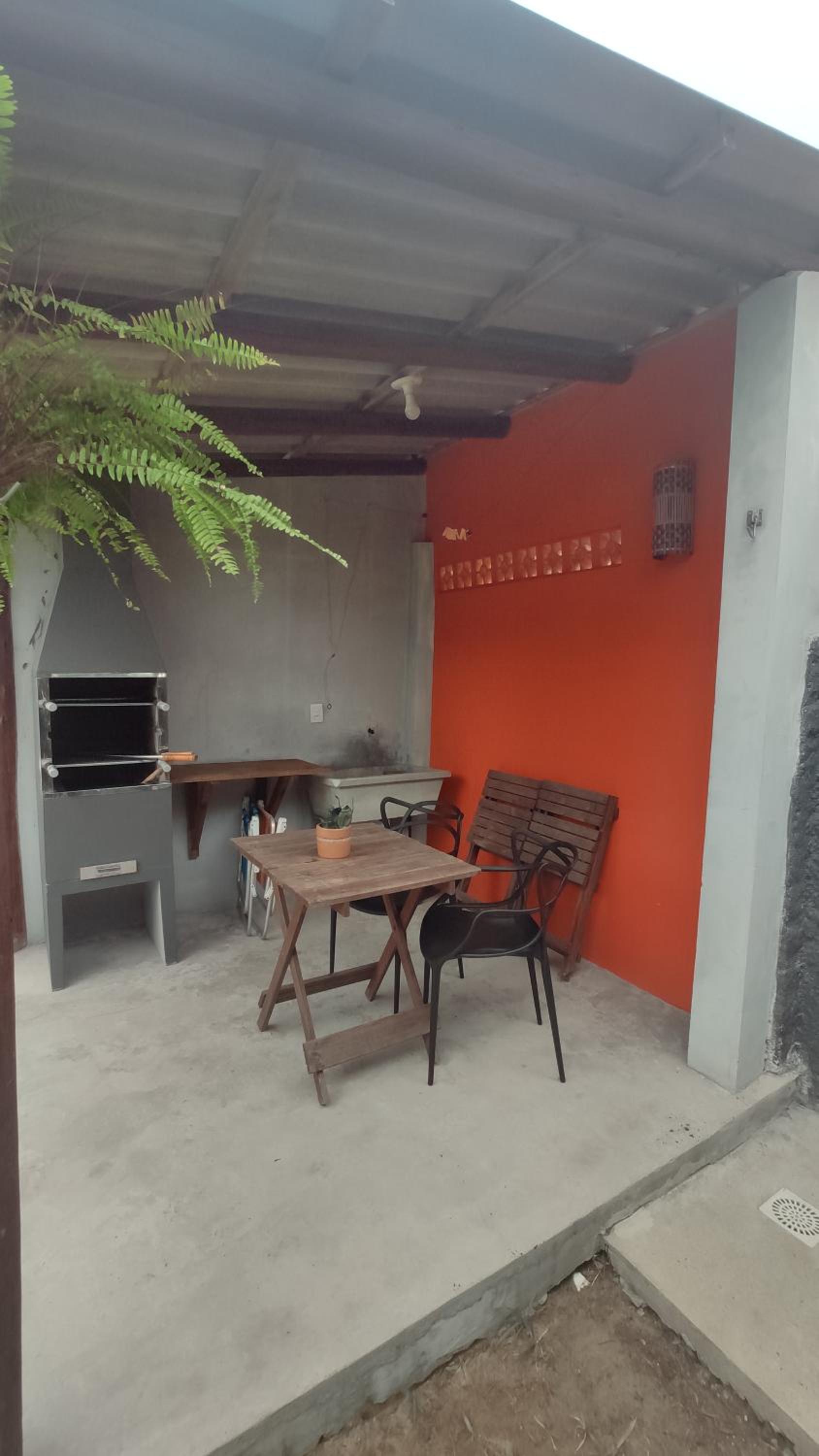 Casa Larrosa