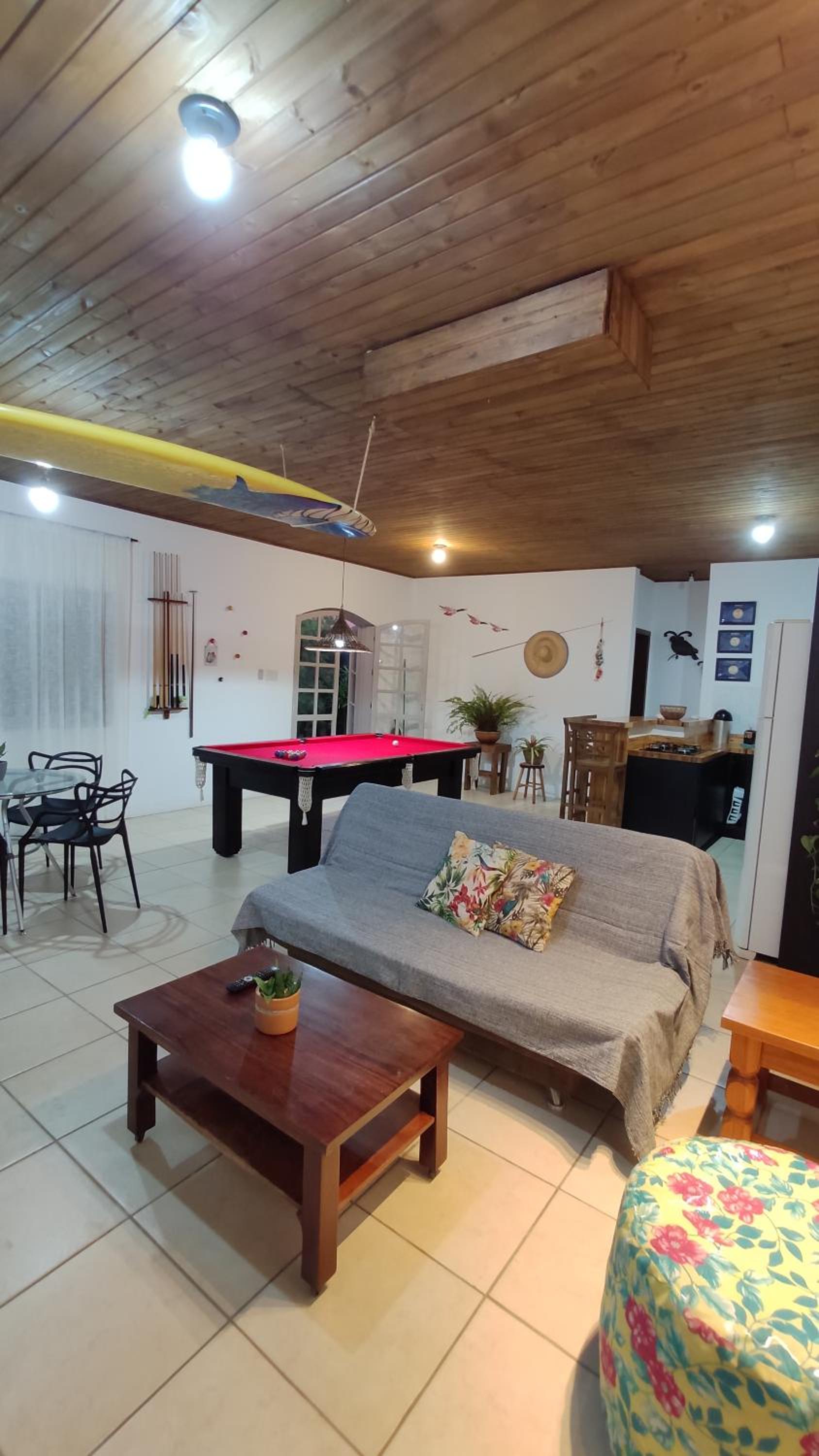 Casa Larrosa