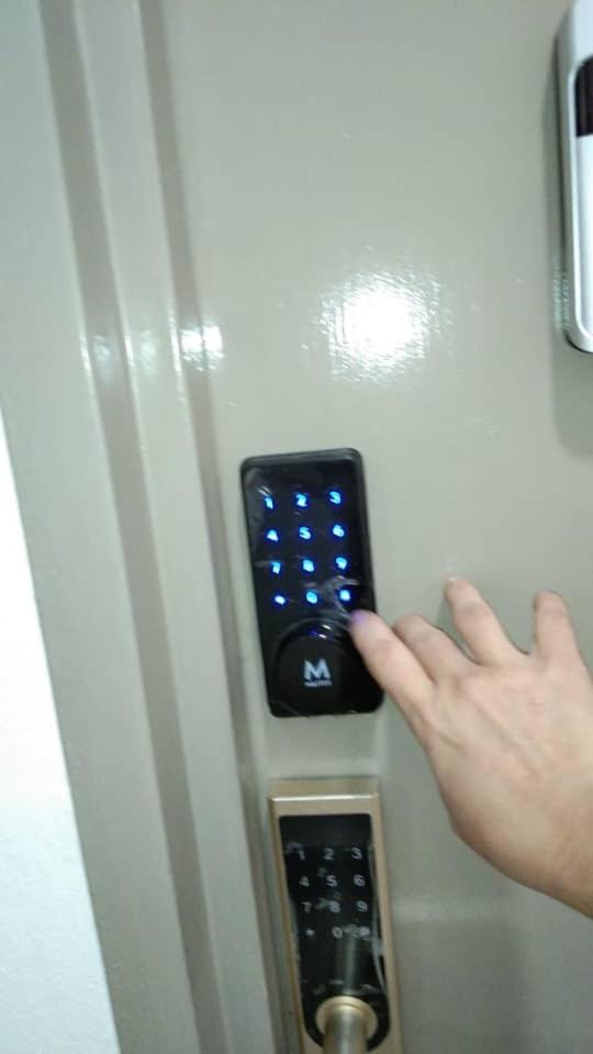Photo 8
