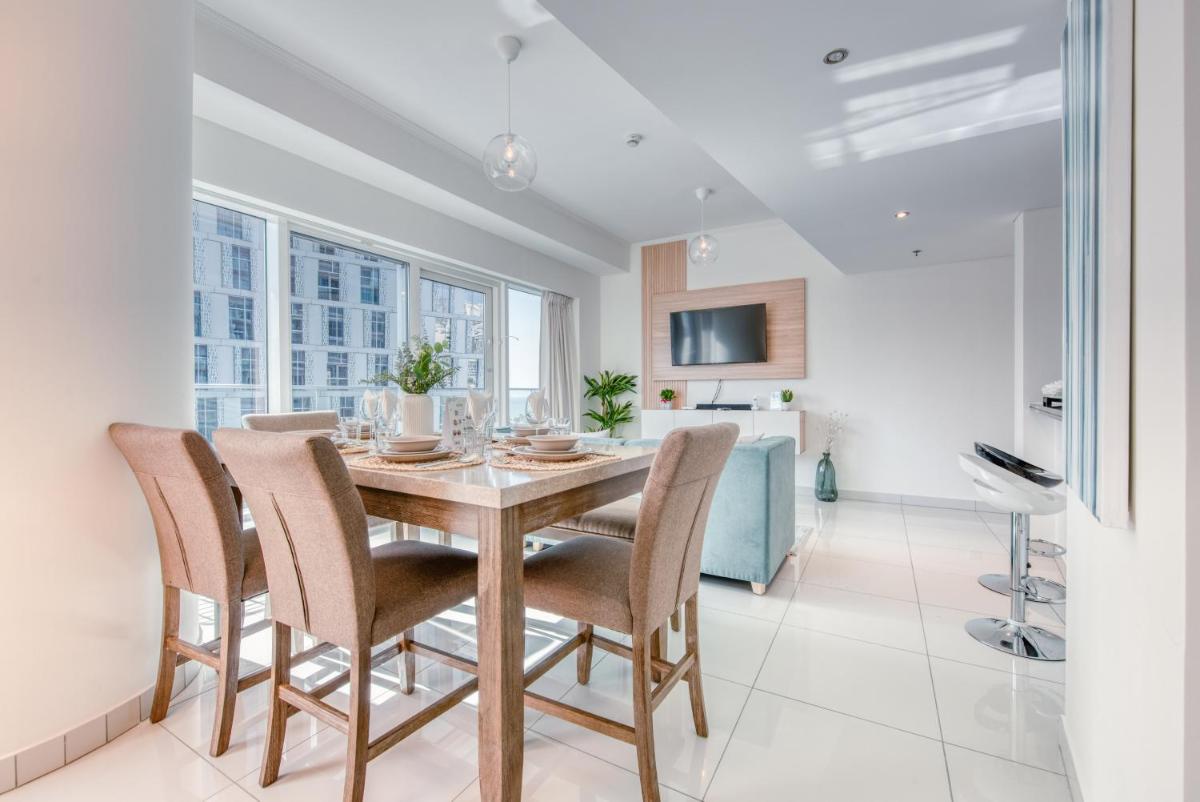 Authentic 2BR at DAMAC Heights Dubai Marina by Deluxe Holiday Homes