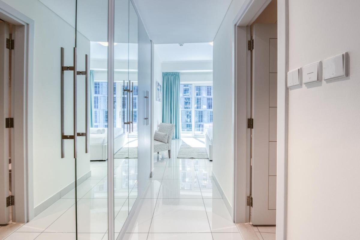 Authentic 2BR at DAMAC Heights Dubai Marina by Deluxe Holiday Homes