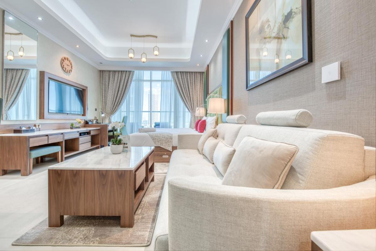 Modern Studio at Bayz by Danube Business Bay by Deluxe Holiday Homes