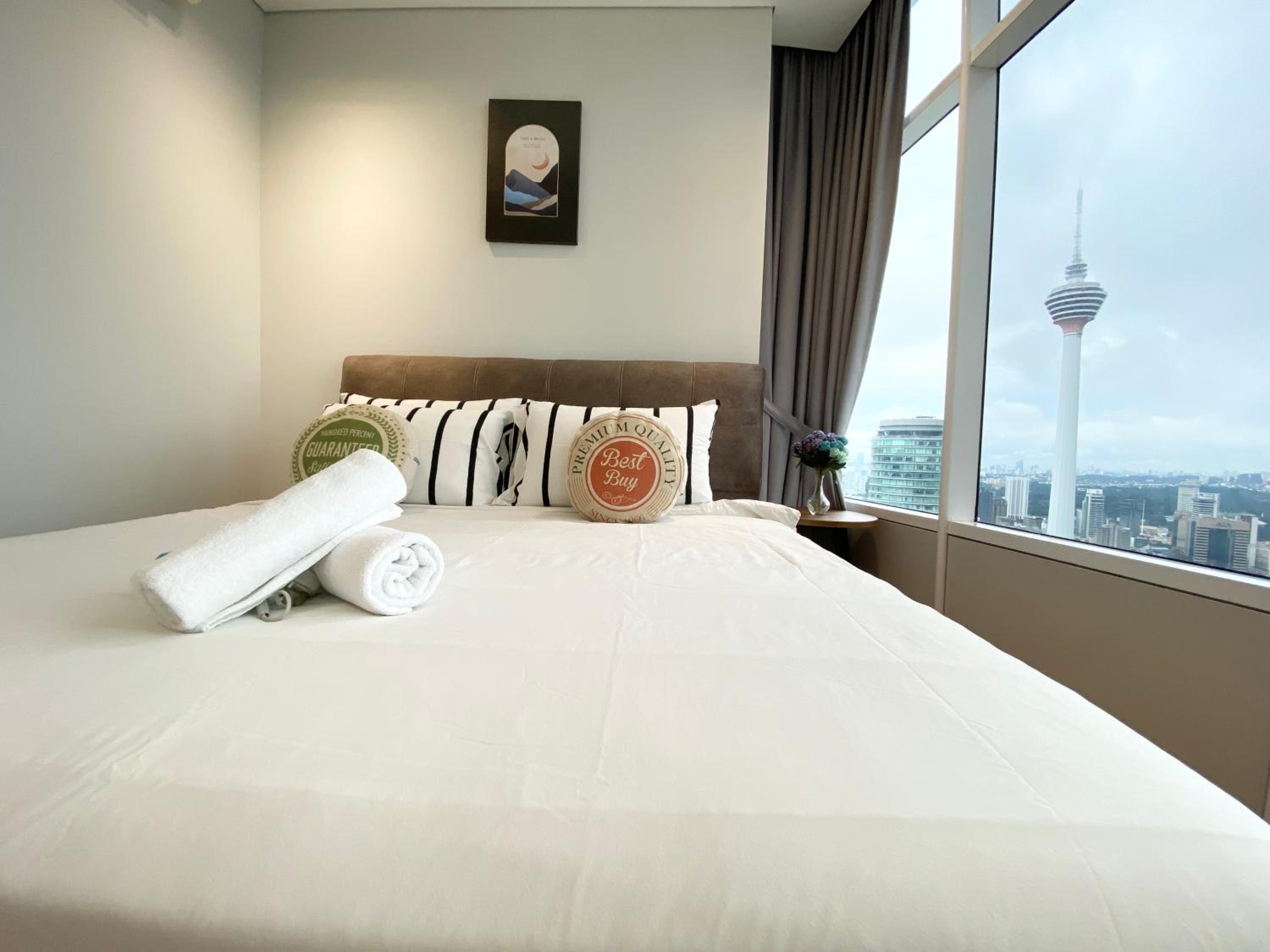 Sky Suites KLCC by GENESIS