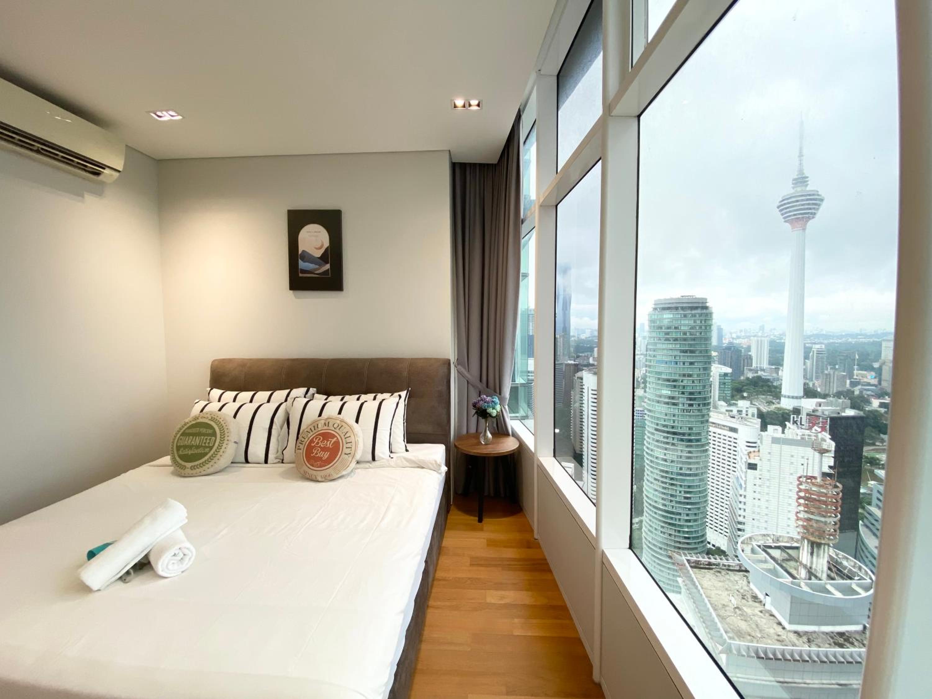 Sky Suites KLCC by GENESIS
