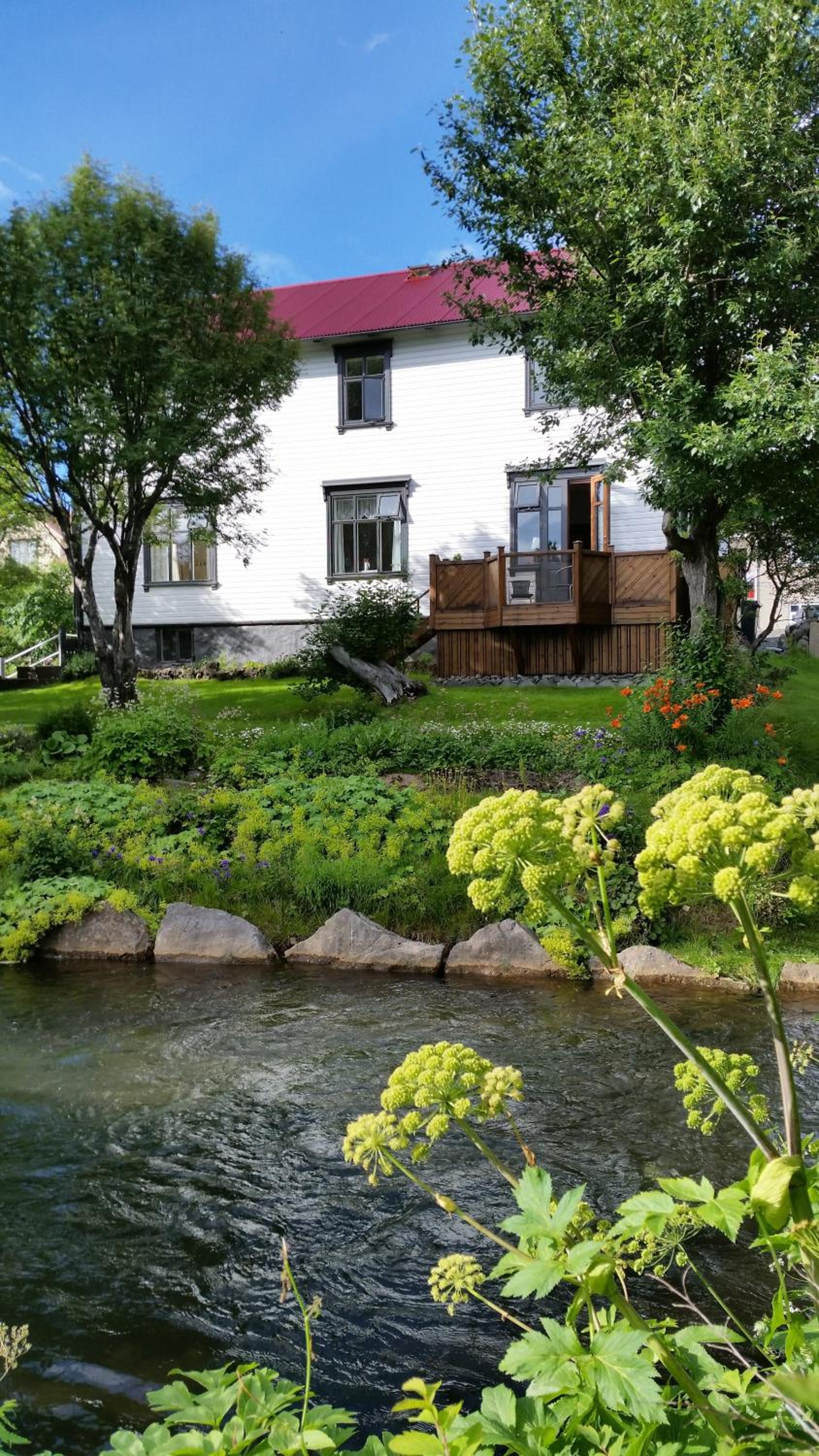 Árból Guesthouse
