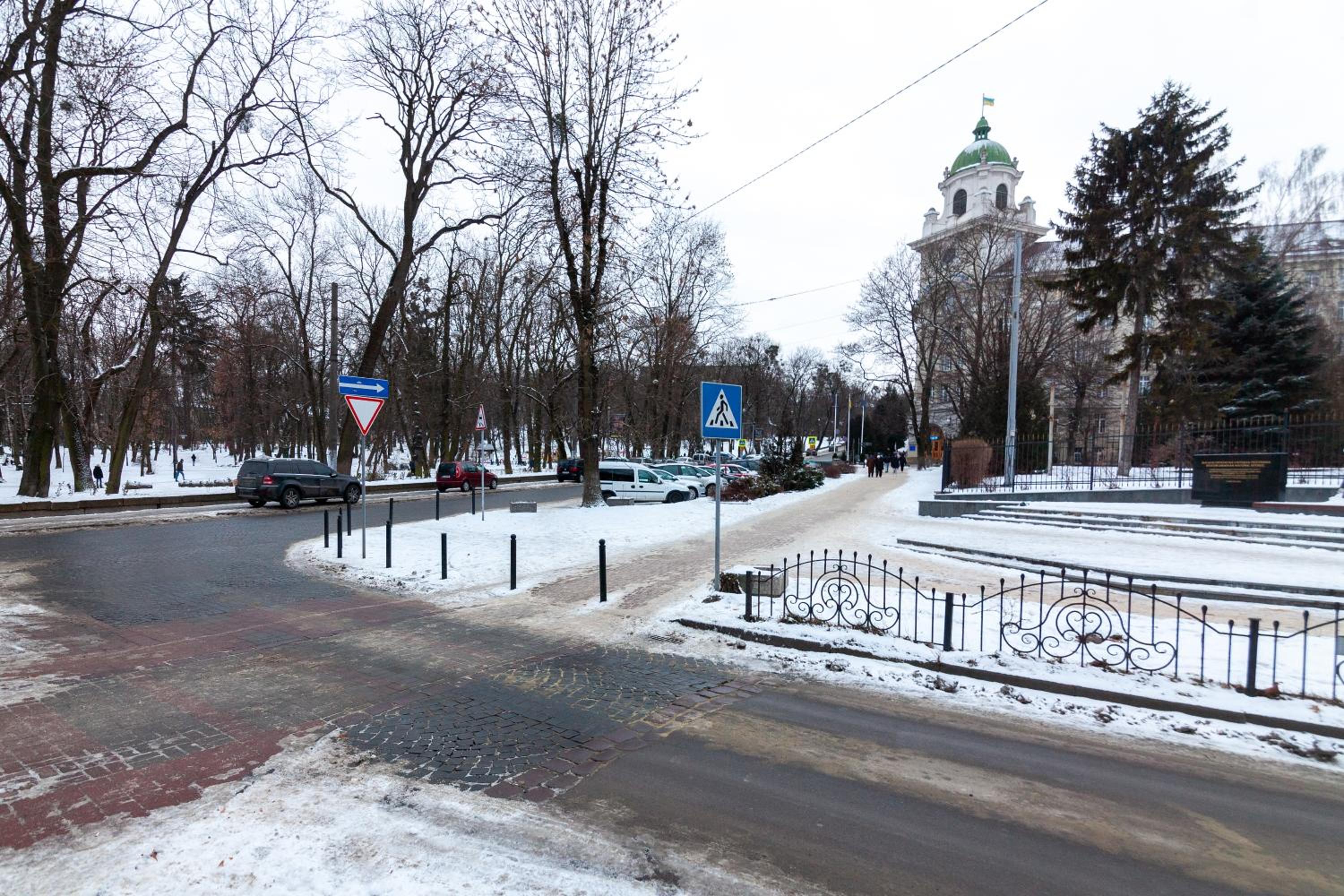 Alfa Apartments Franko University view 4