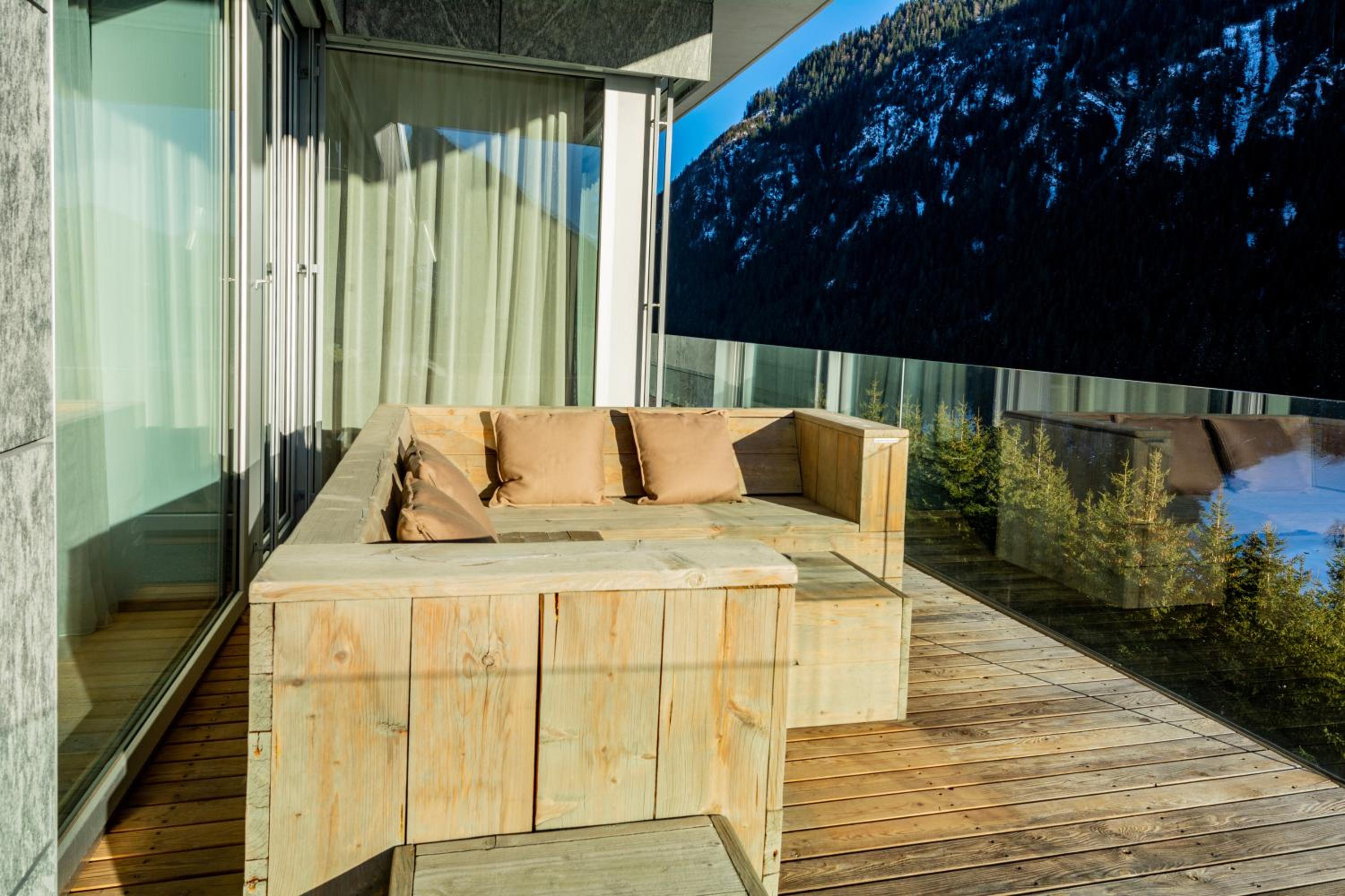 Exclusive Apartment near Ischgl with Spa Area in house