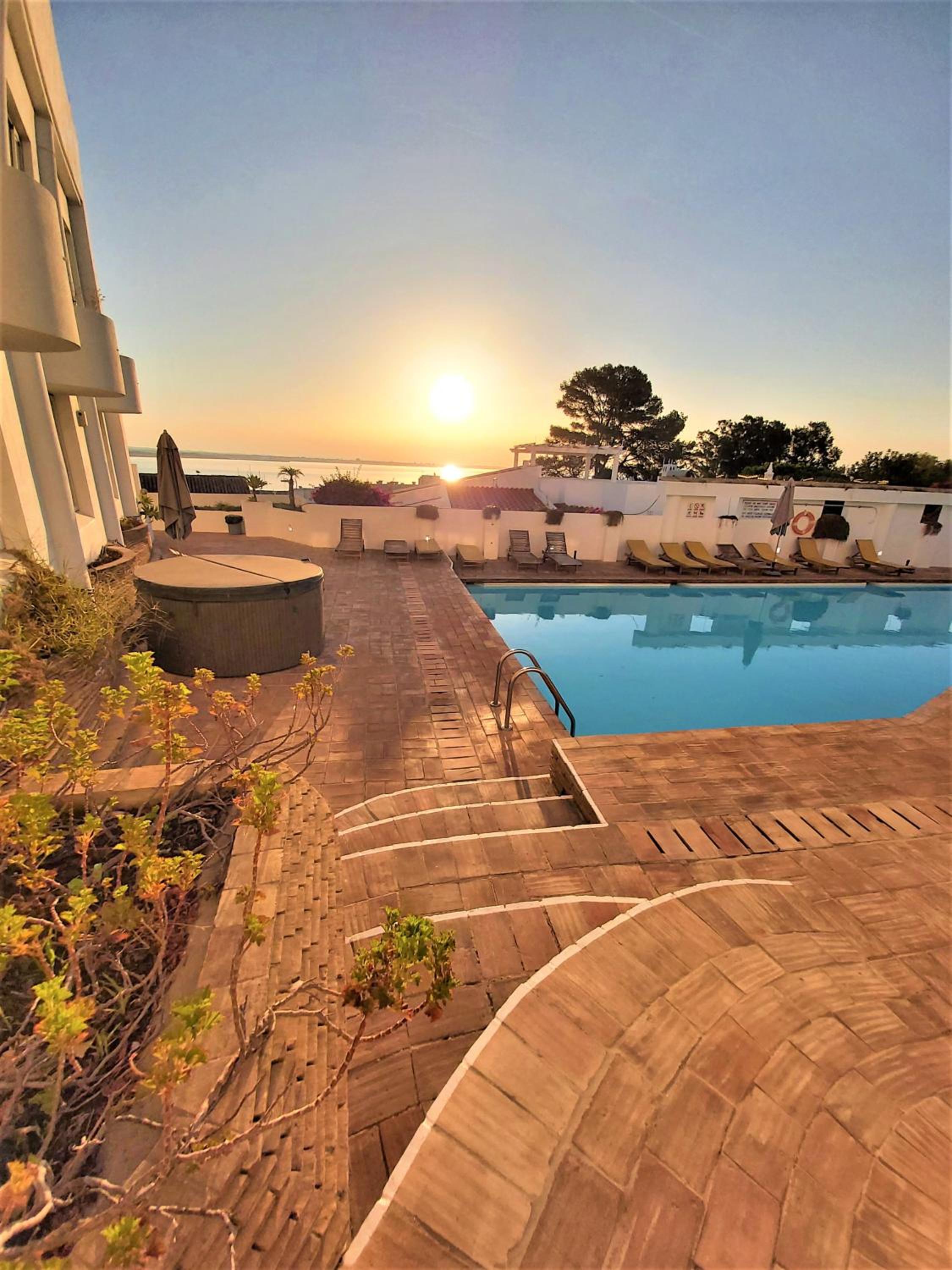 CITY WALLS rooftop terrace duplex @ citycenter & beach view 3