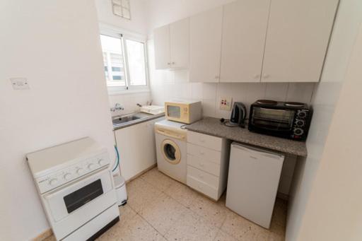 Dream Studio270m from the Beach