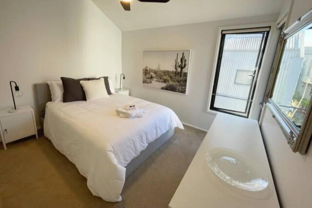 Modern 2 Bedroom Warehouse Conversion