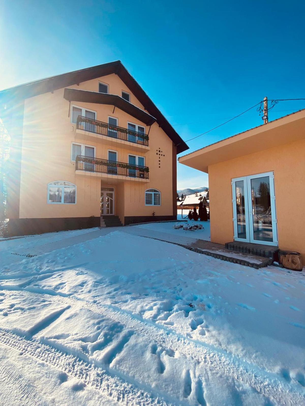 Casa Raluca view 3