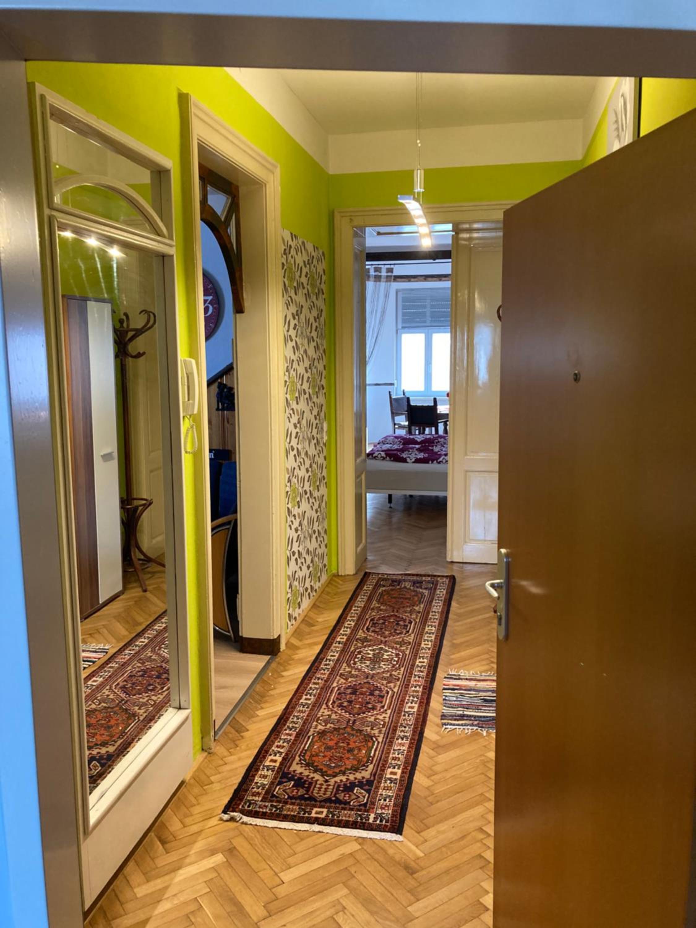 Bodega Apartment