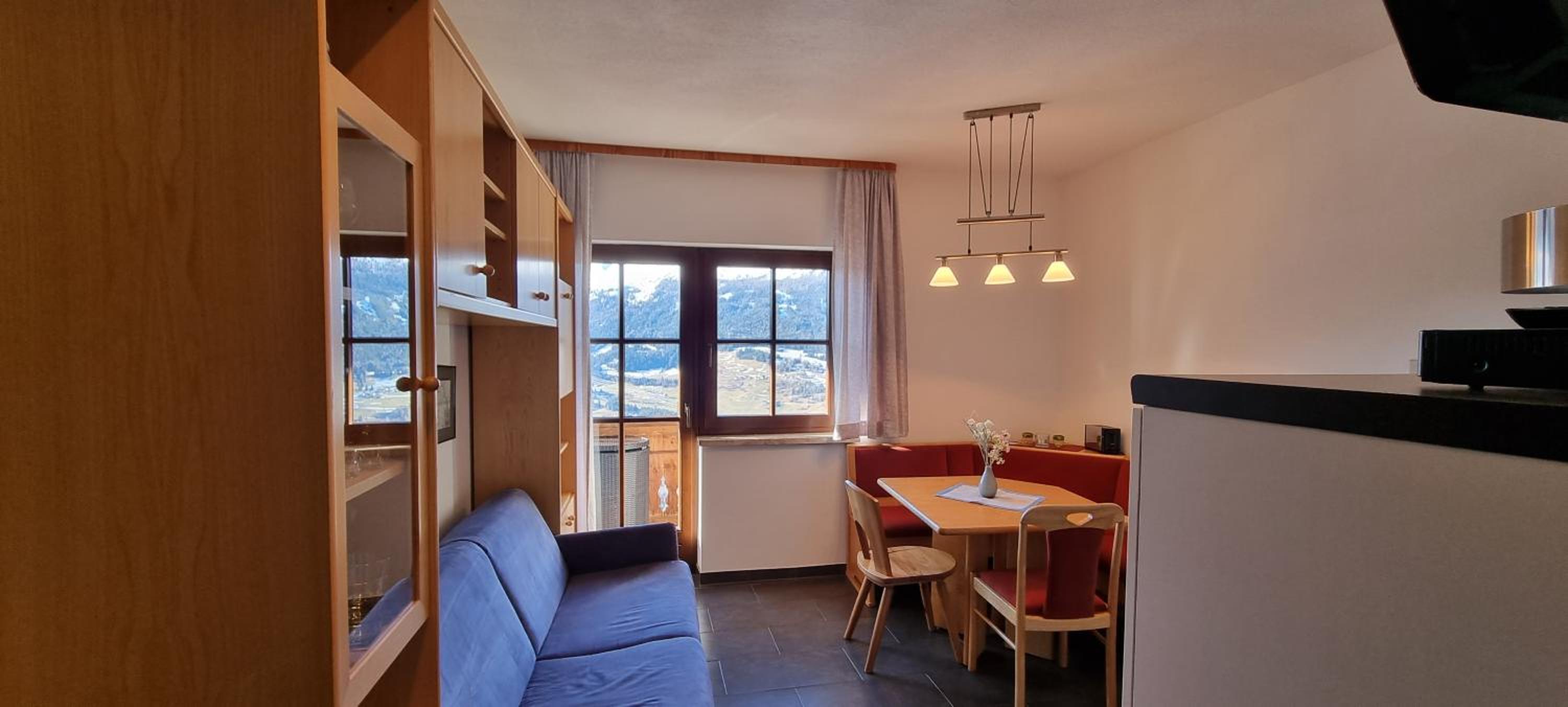 Ferienwohnung 3 Personen Alleinlage auf 1500m am Waldrand und Skigebiet Hochzeiger view 3