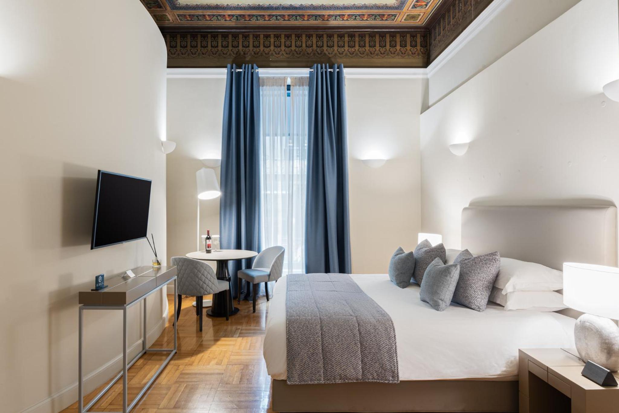 33SolonosSuites