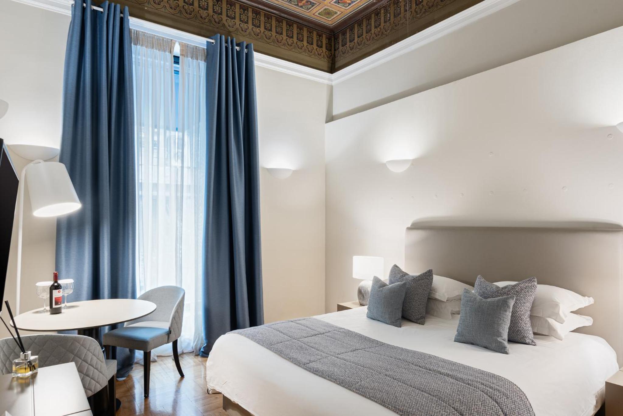 33SolonosSuites