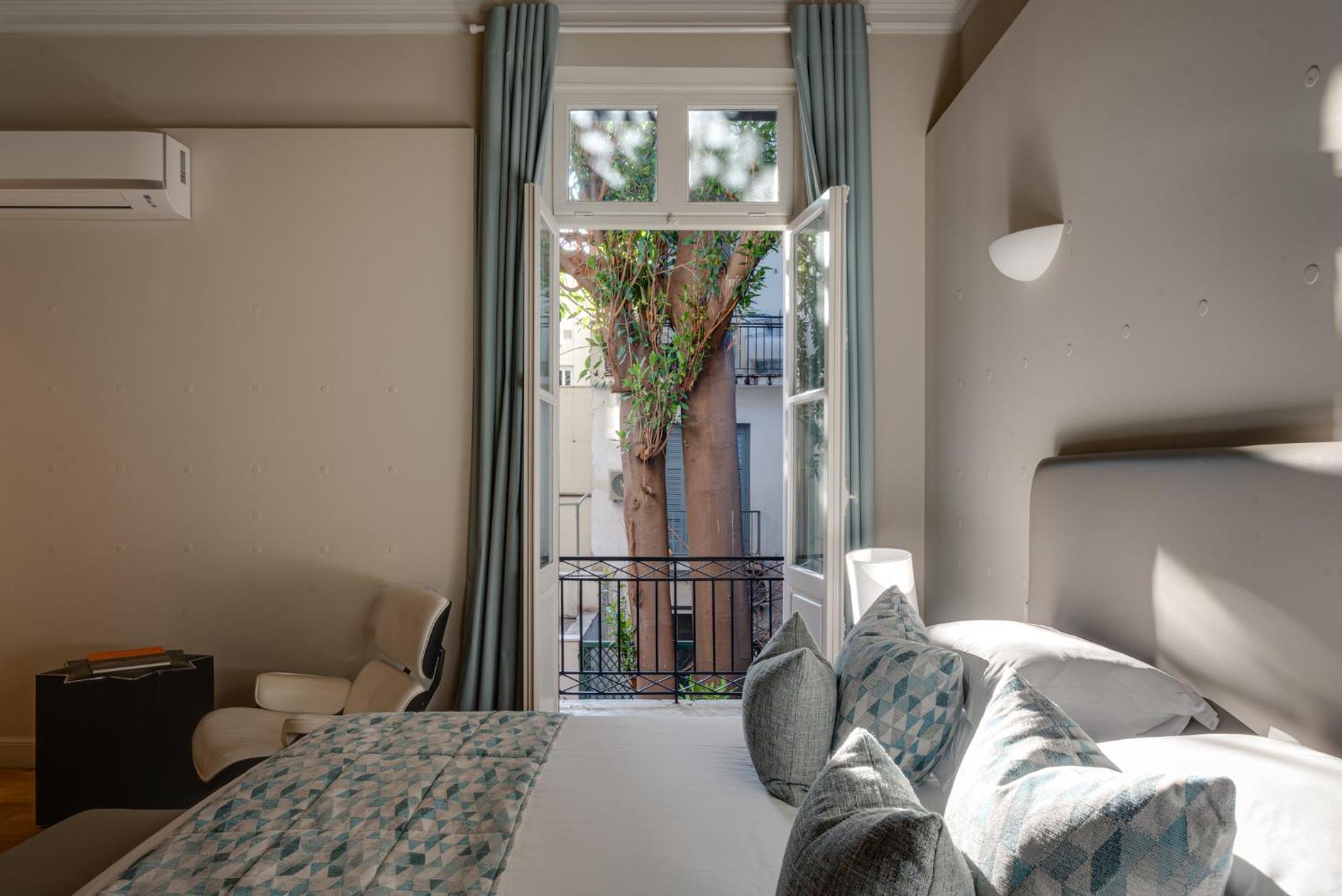 33SolonosSuites