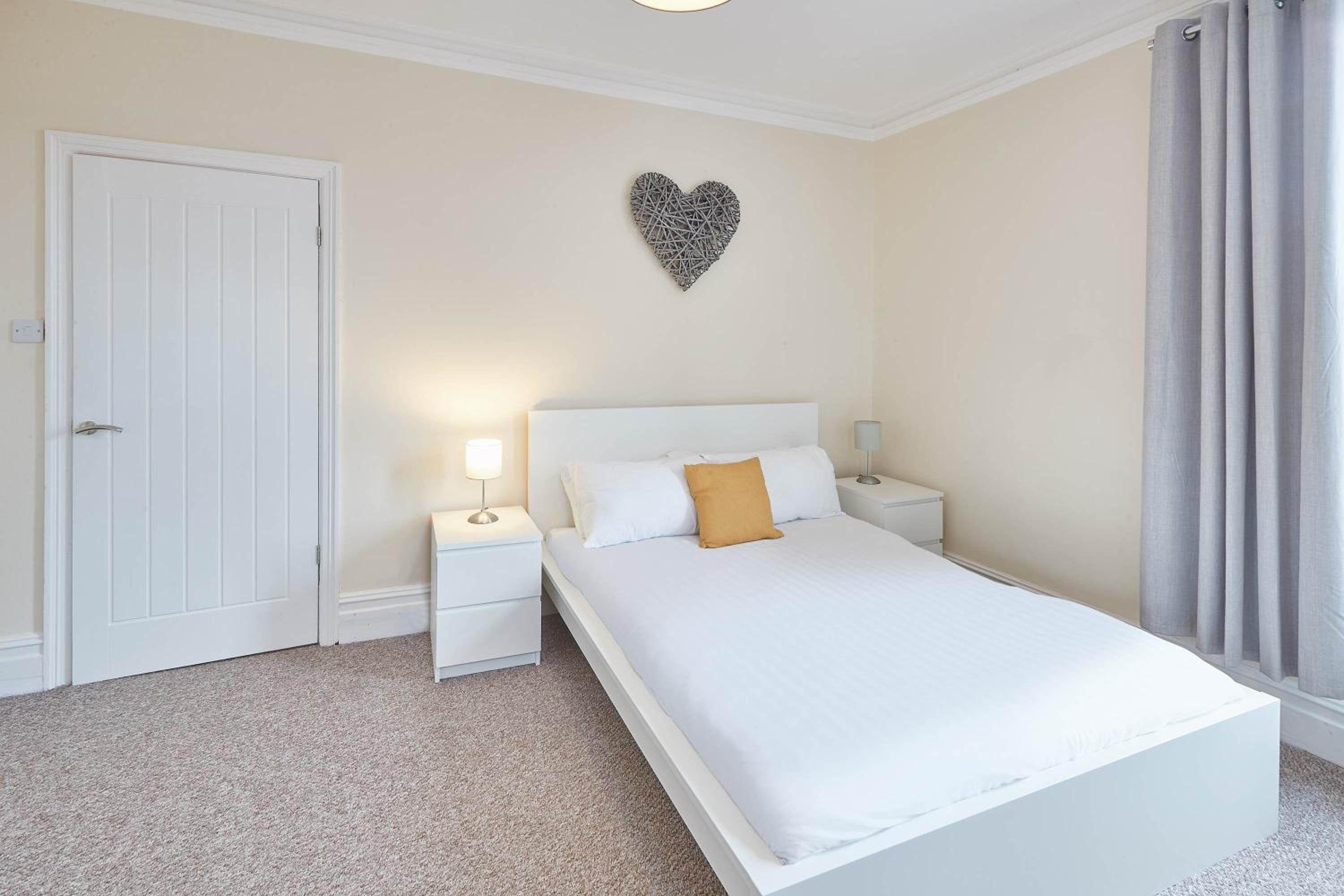 Host & Stay - The Townhouse view 2