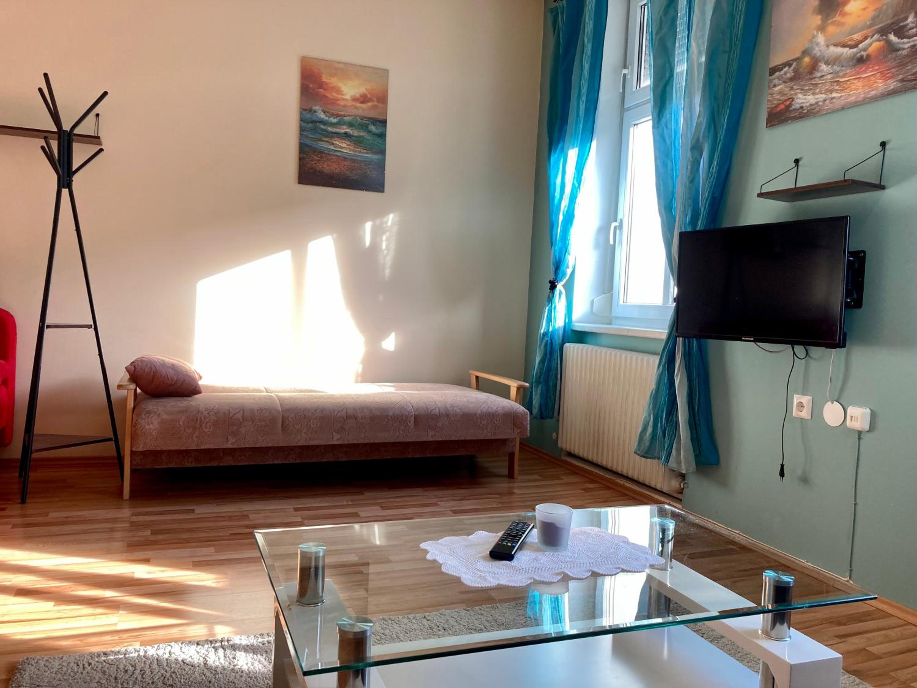 Bodega Apartment
