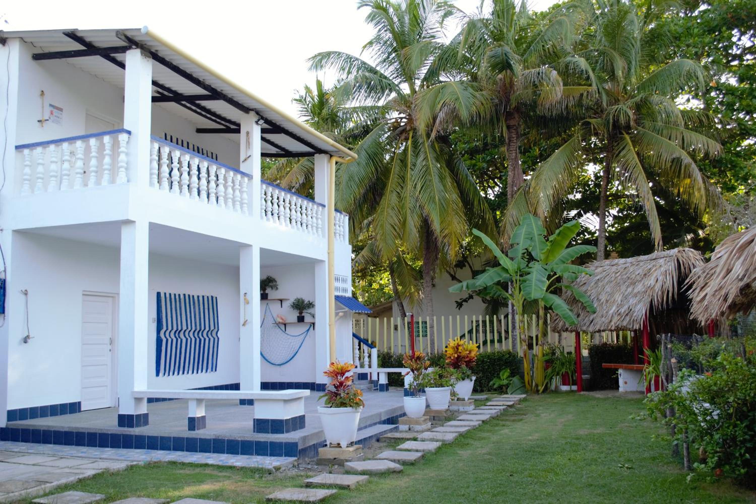 Cabañas Los Juanchos Coveñas