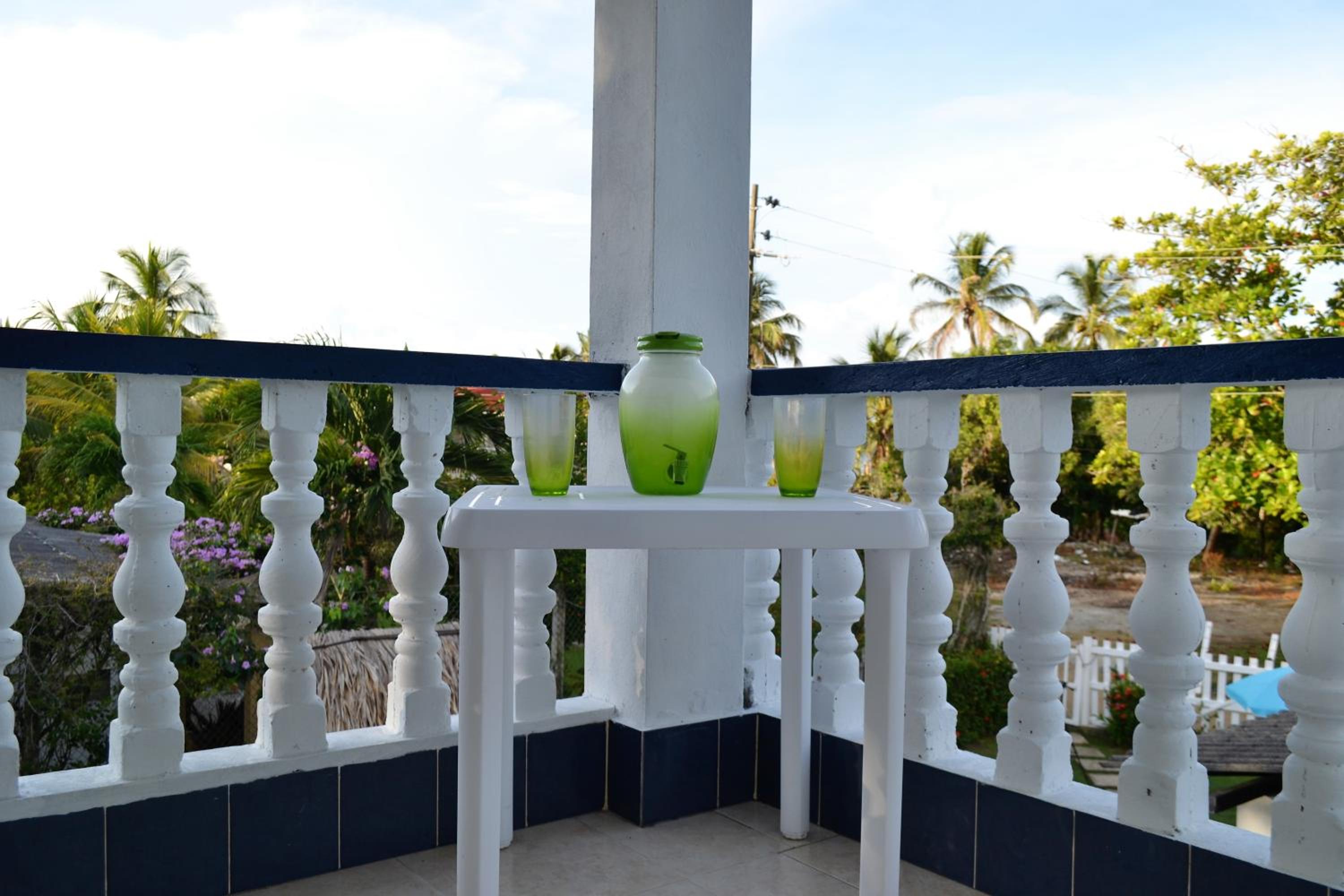 Cabañas Los Juanchos Coveñas
