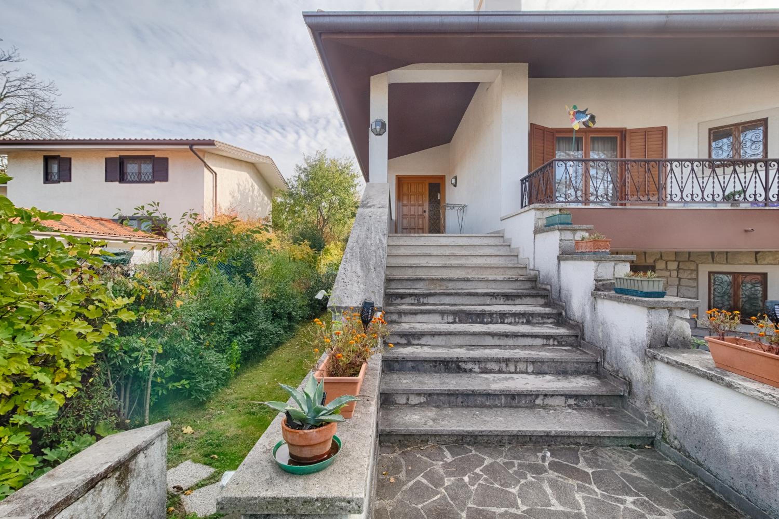 Incantevole Villa Margherita x6 ad Aurisina view 2
